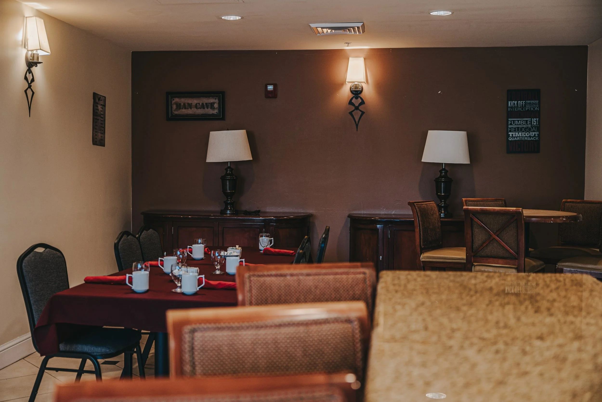 Dining2