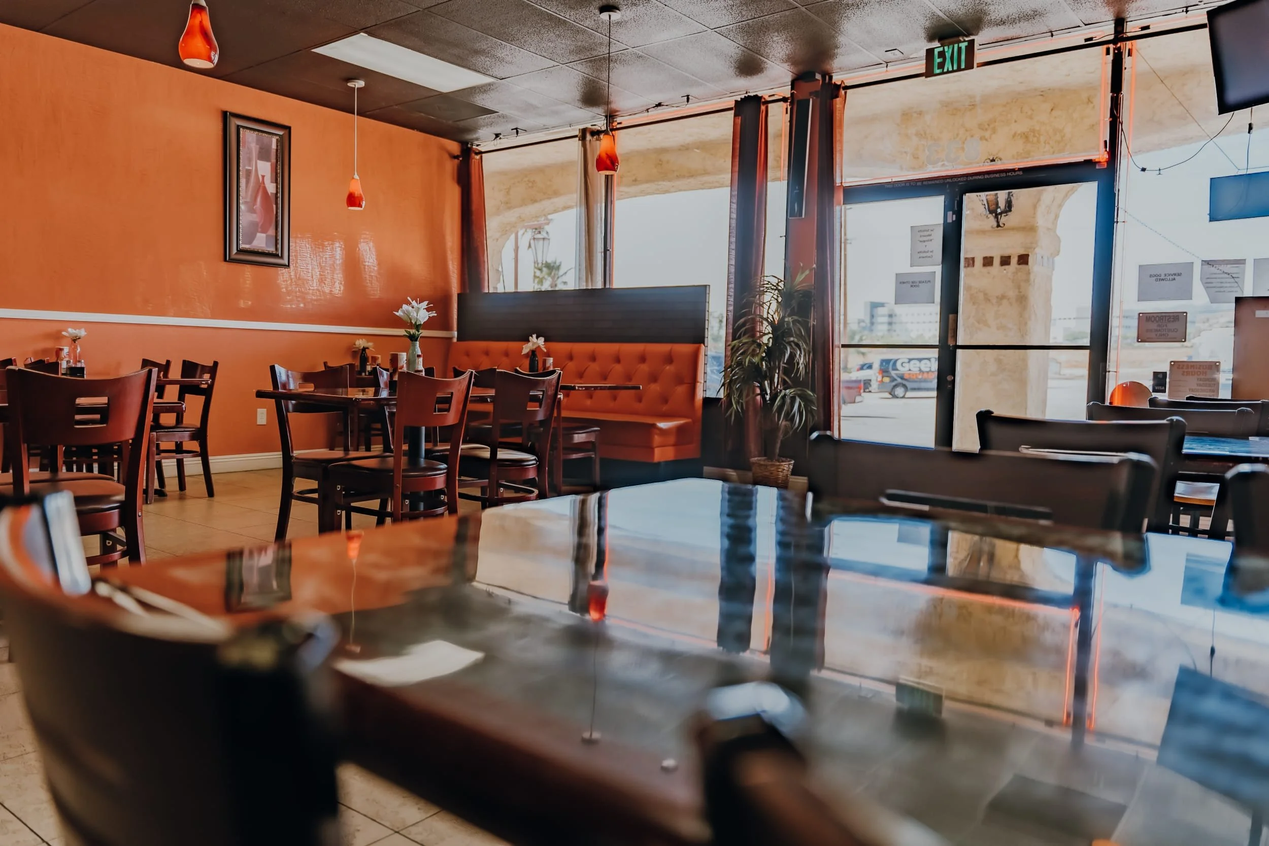 Dining2