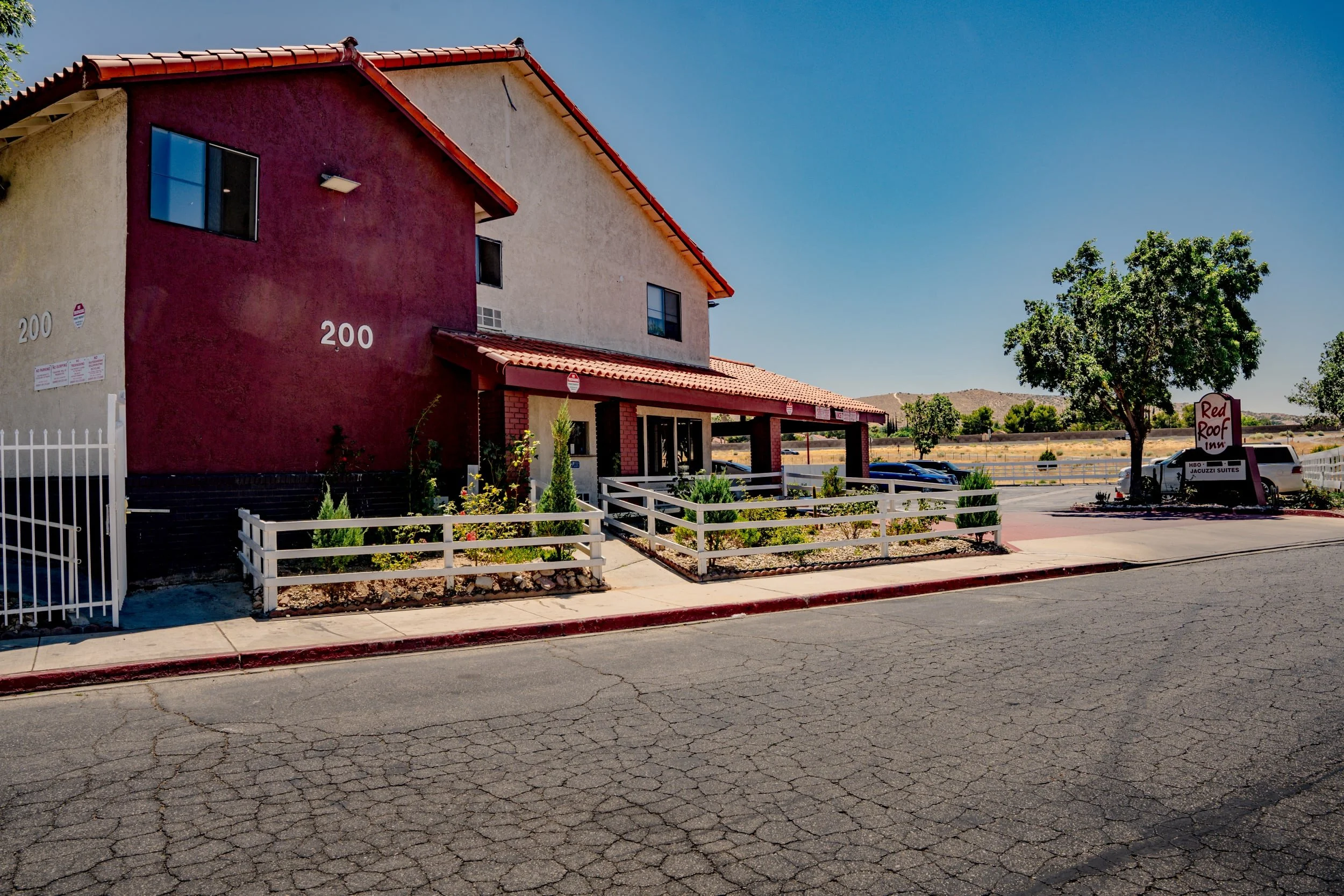 Red Roof Inn