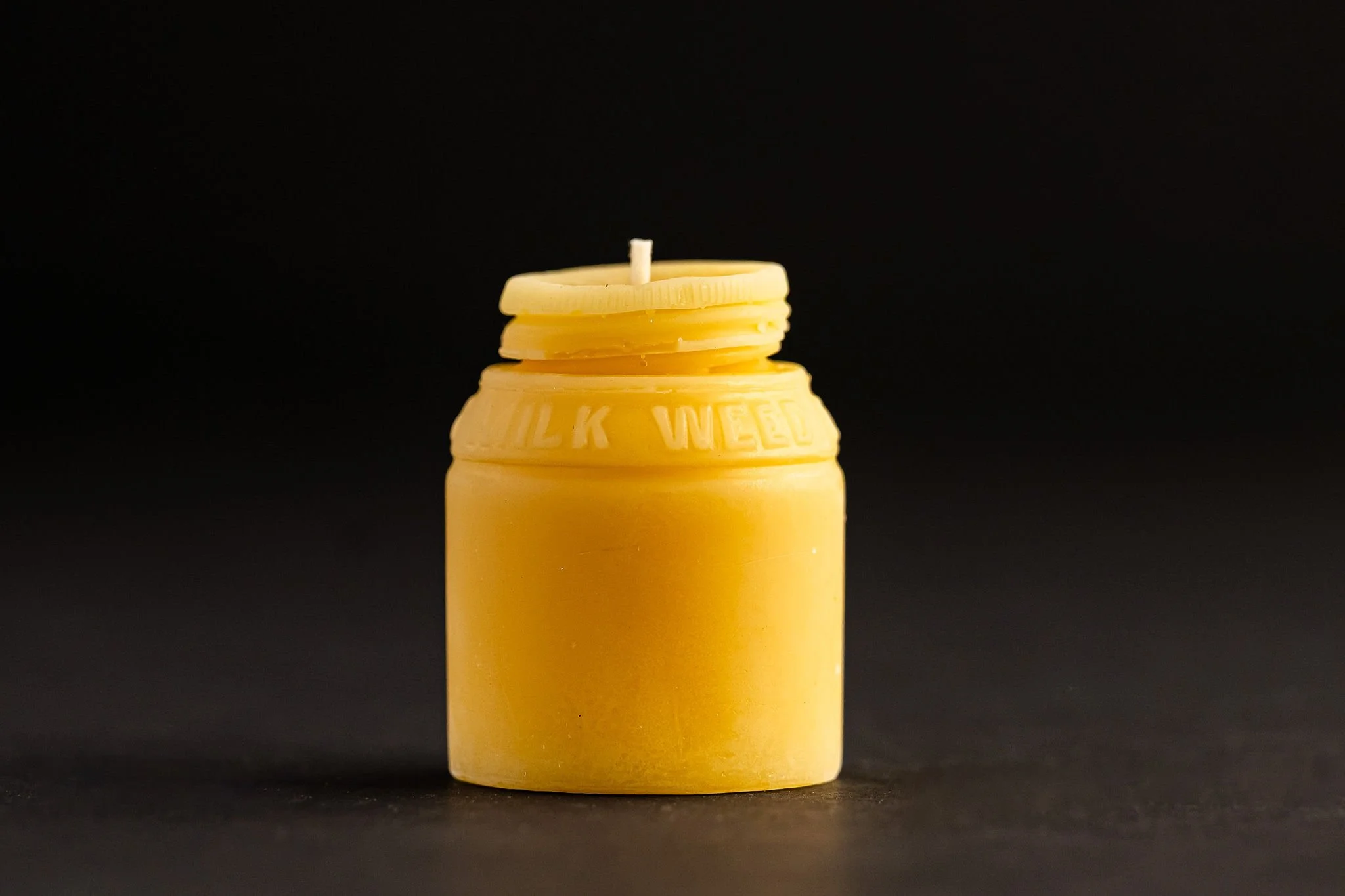 Milk Weed Cream Beeswax Candle - Small