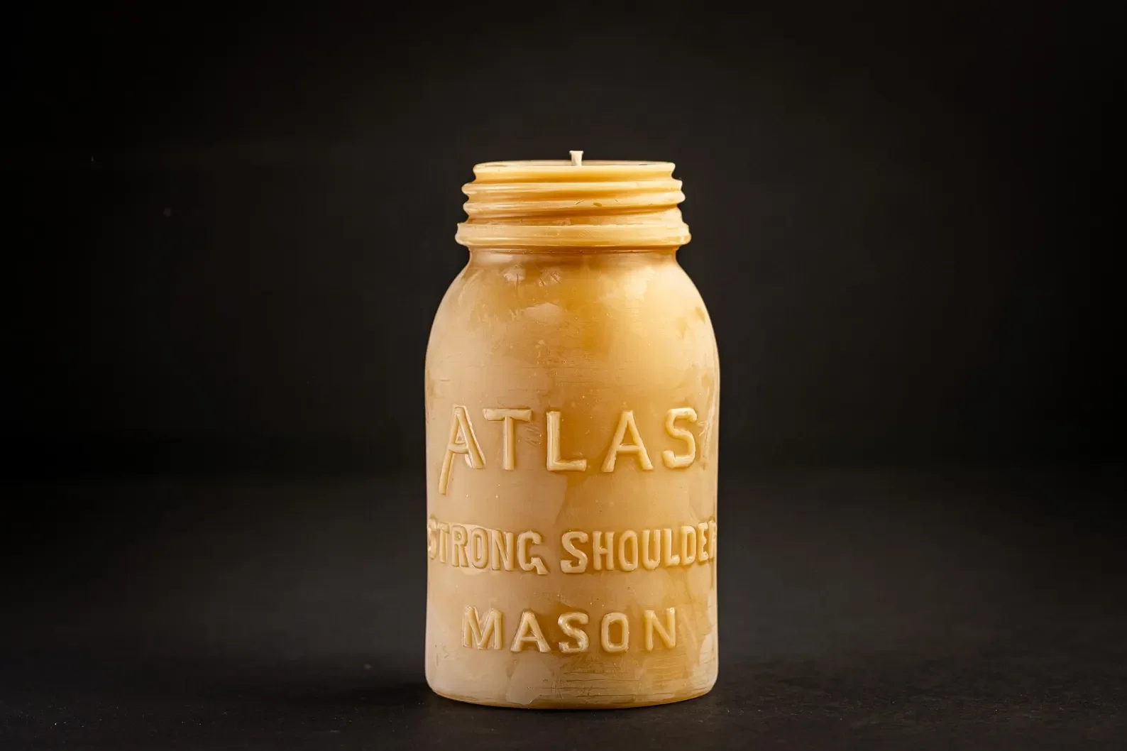 Atlas Mason Beeswax Candle - Extra Large