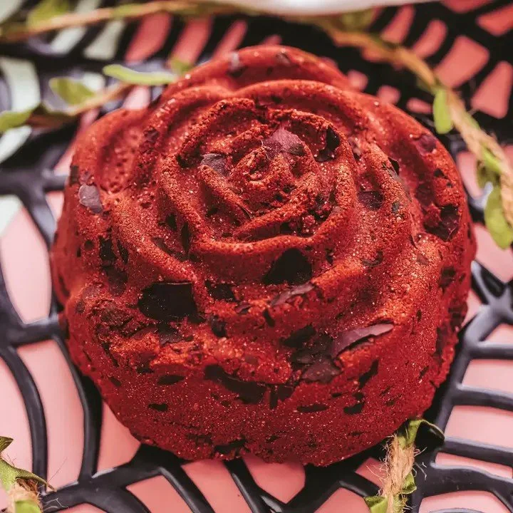 Morticia Rose Bath Bomb.jpg