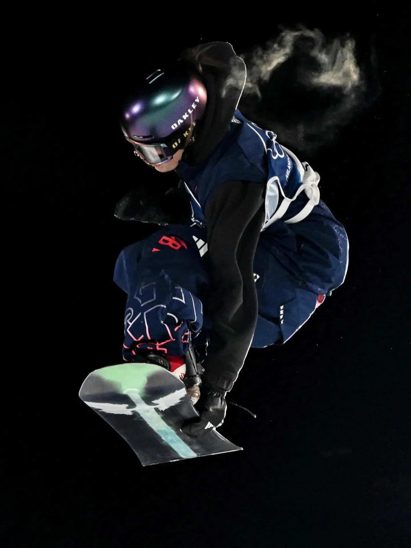 Hats off to 19-year-old British snowboarding legend Mia Brookes for her amazing performance in the Big Air qualification at the Olympic Winter Games. 🇬🇧🏂🏔️. 

It&rsquo;s really worth catching up on!  Although quite stressful at times. There were 