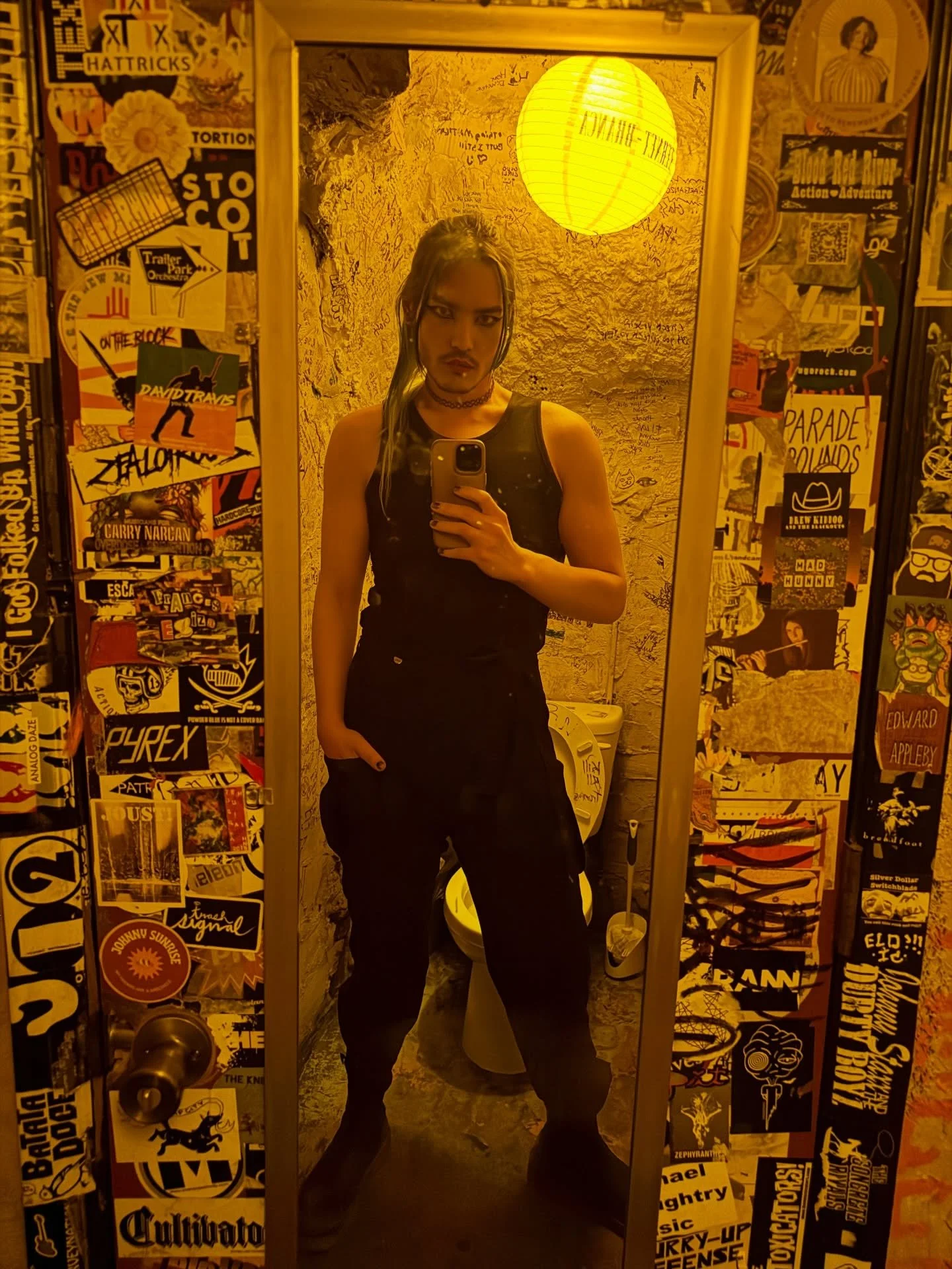 now this is a top 5 club/bar bathroom&hellip; like why are the vibes in there so good lmfao