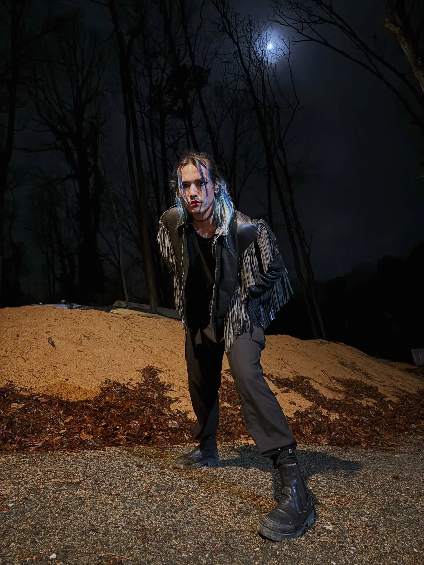 it&rsquo;s been another delightful week of being on stage 🖤 see ya very soon, triangle 😈