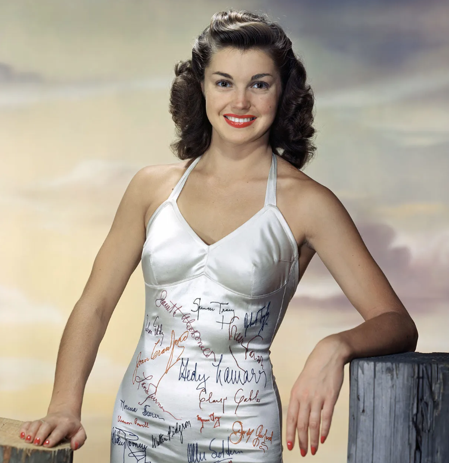 Screen Shot 2025-12-09 at 1.13.17 PM.png