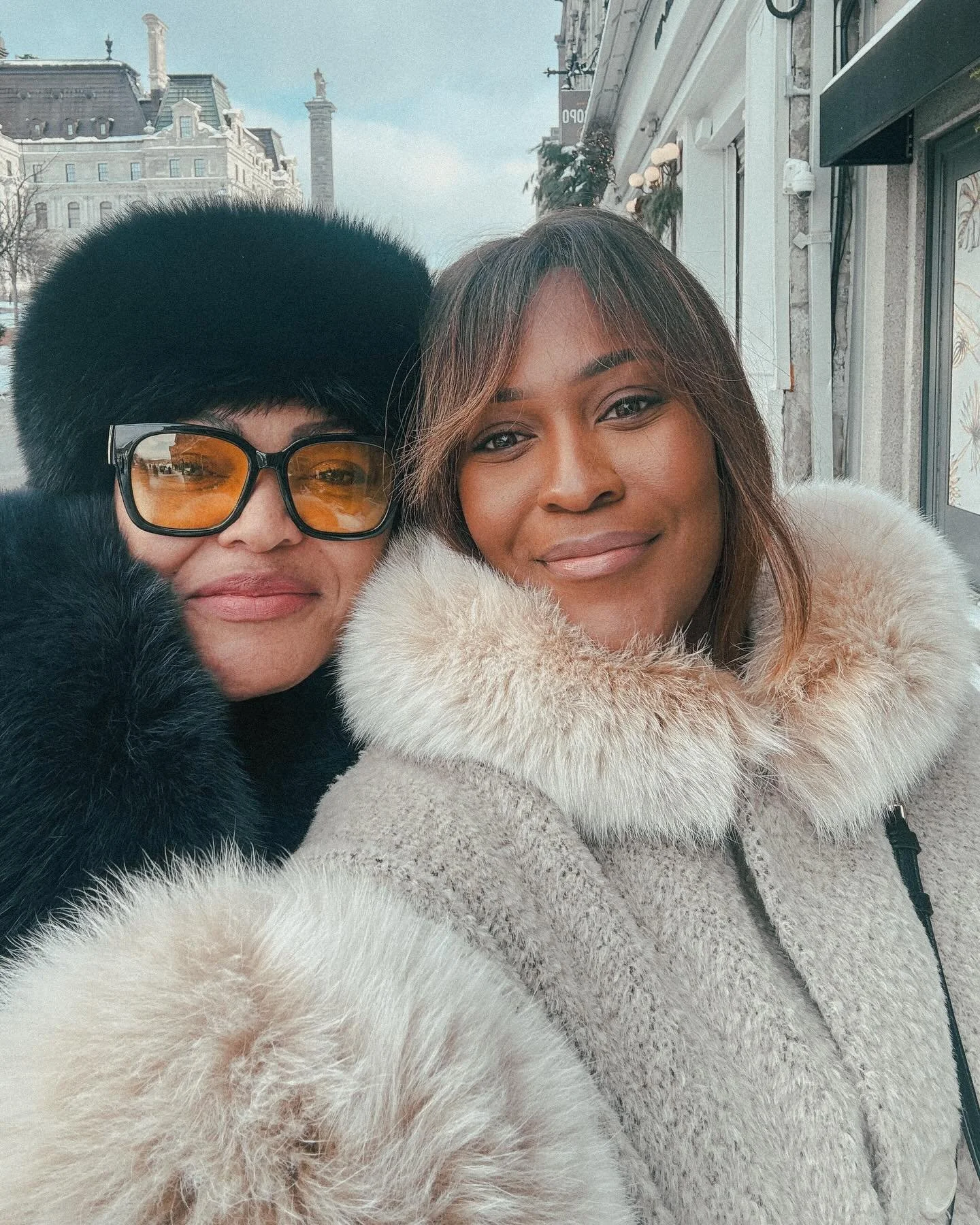 January in a few words ✨ Soft. Intentional. Honest. Eye opening.

From learning how to use my voice to showing up authentically. January used to be a month filled with pressure, and this year what was, has been replaced by slowness and quietness.

Em