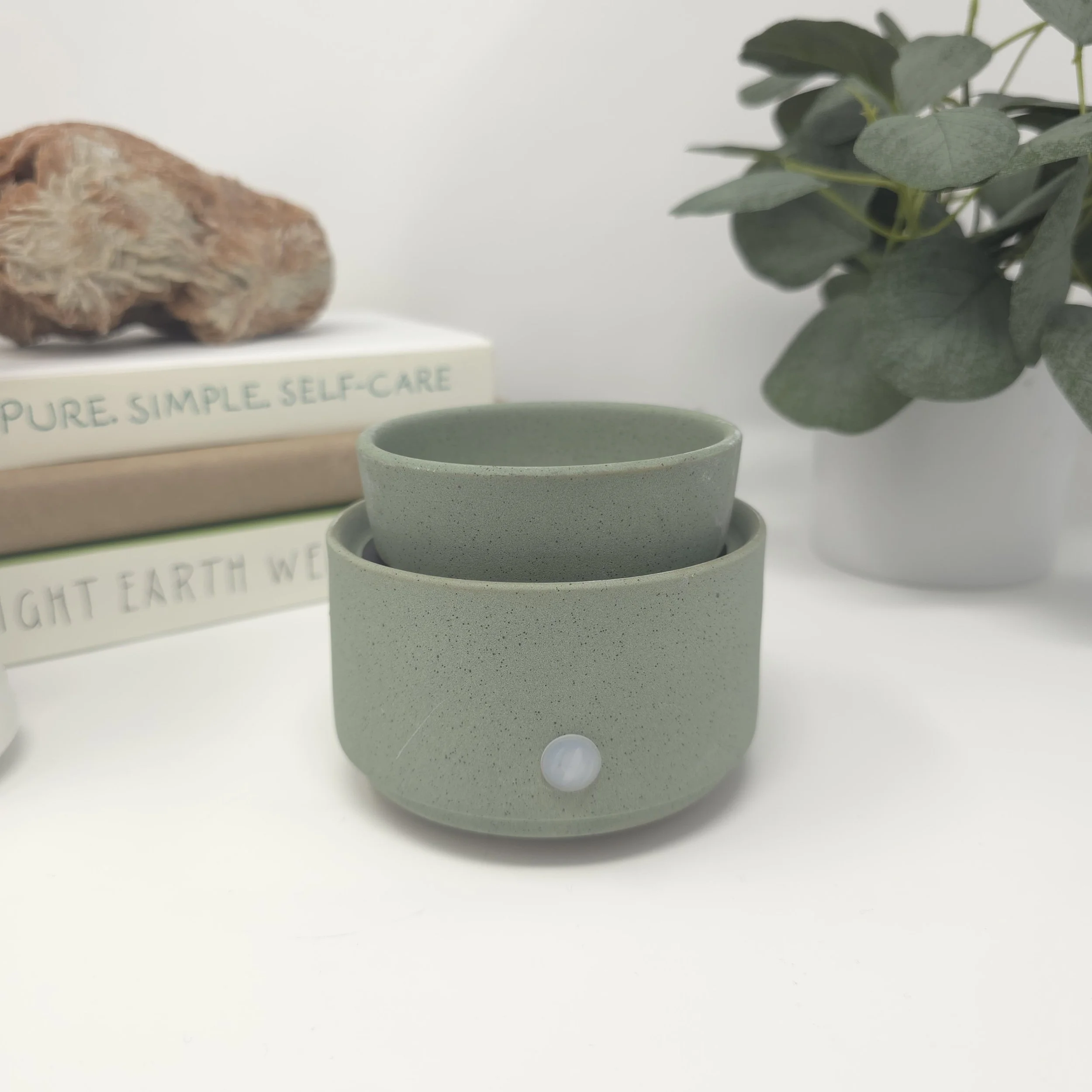 Wax Melting Pot for flameless, non-toxic, wax melts in Aberdeen, SD by NBC-HWC Jess Nilson