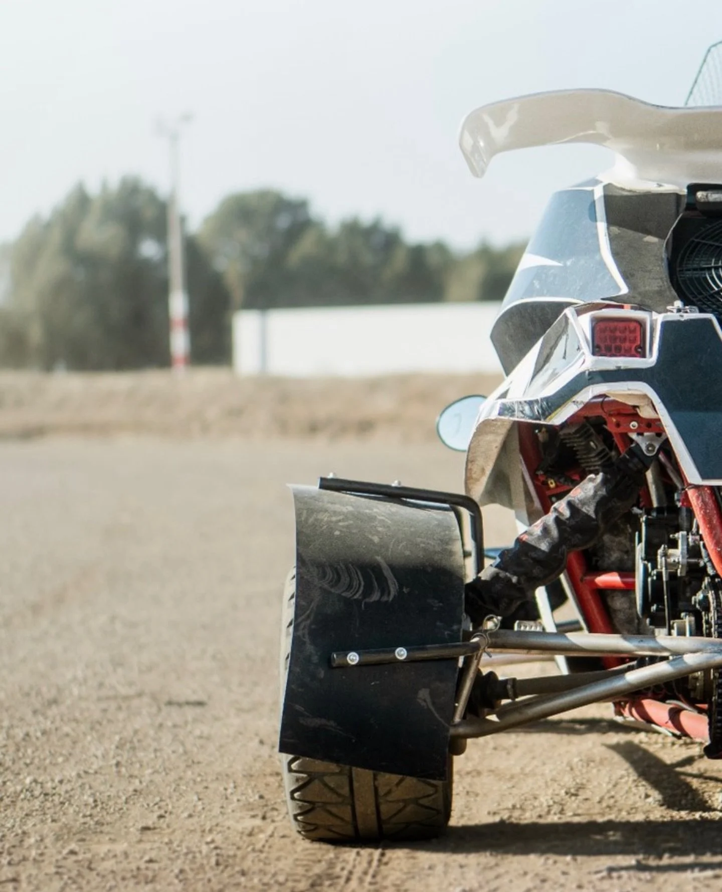 &iquest;A qui&eacute;n te traer&iacute;as contigo? 😎🏁 Ponlo en los comentarios!!!

#milocu #milocuaventura #carcross #kartcross #motor coches circuito