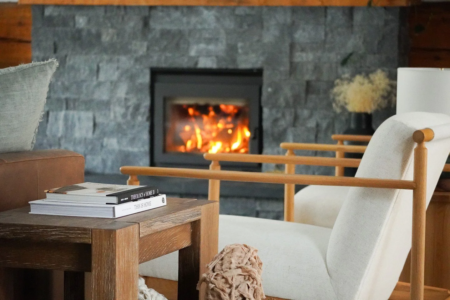 Cold days, warm fires - winter stays at Longridge never looked better.

#OntarioStayAndPlay #LuxuryRetreats #OntarioTravel #WinterGetaway #ExploreOntario #VisitCaledon #CozyVibes #WinterRetreat #DiscoverOntario #LongridgePartners