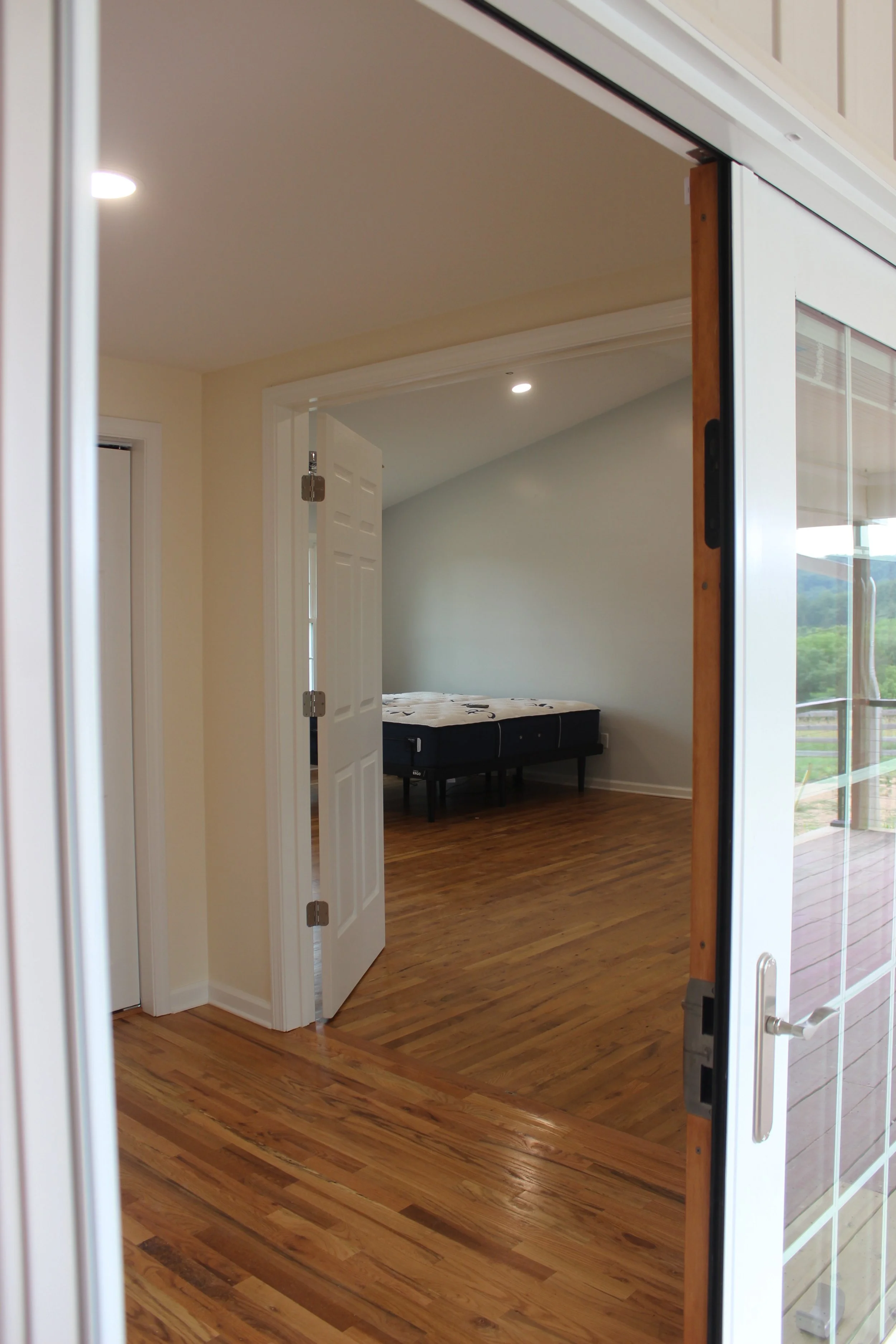 Bibb - Owners private entry.JPG