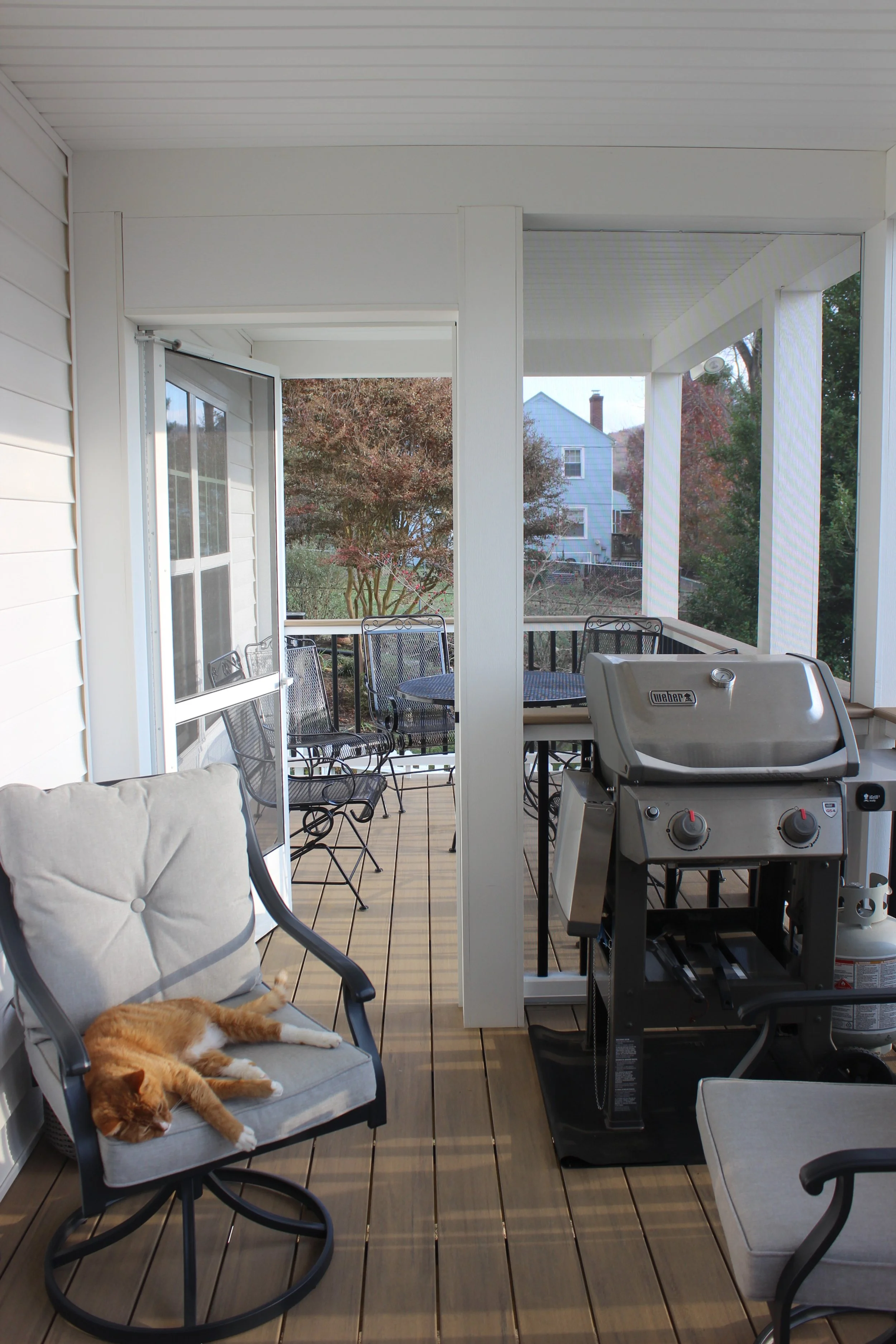 Collier - Screened Porch.JPG
