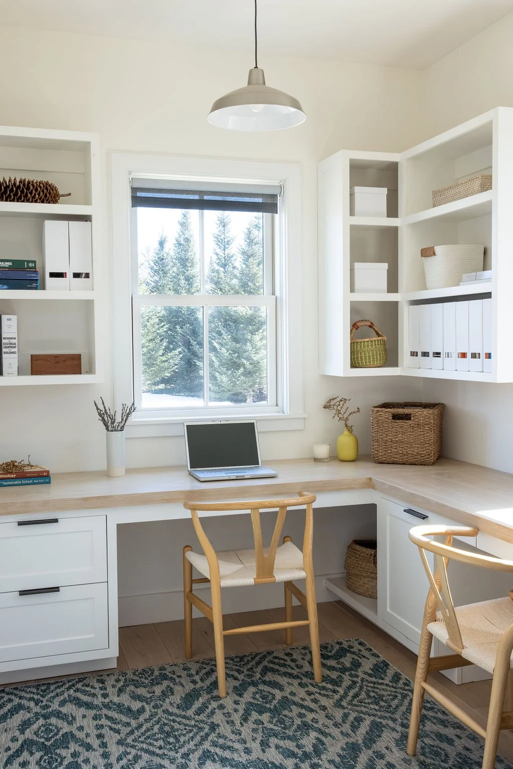 An image of Family Farmhouse.