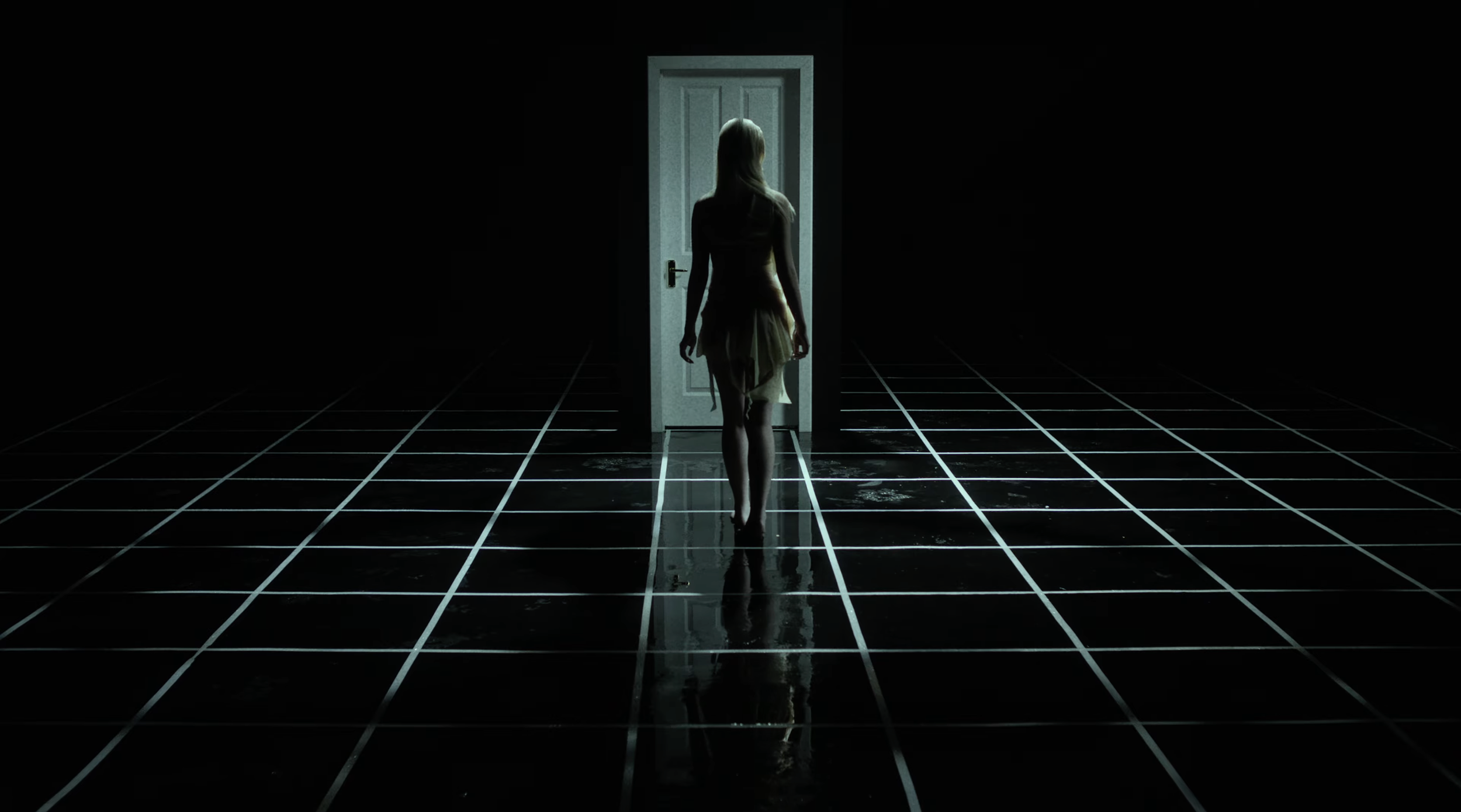 Static Dress | Nostalgia-Kills-ft-Underoath