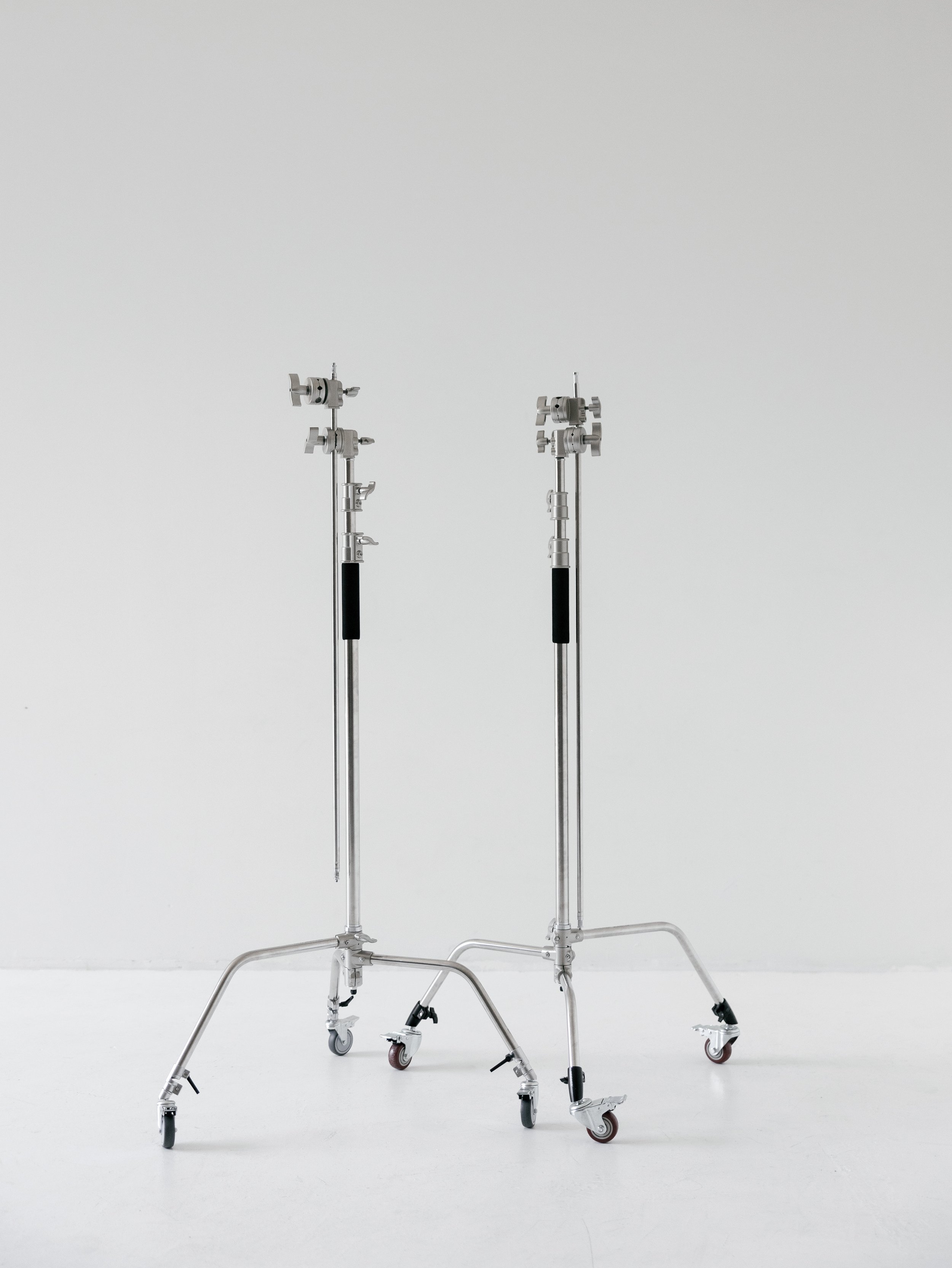 2 Rolling C-stands