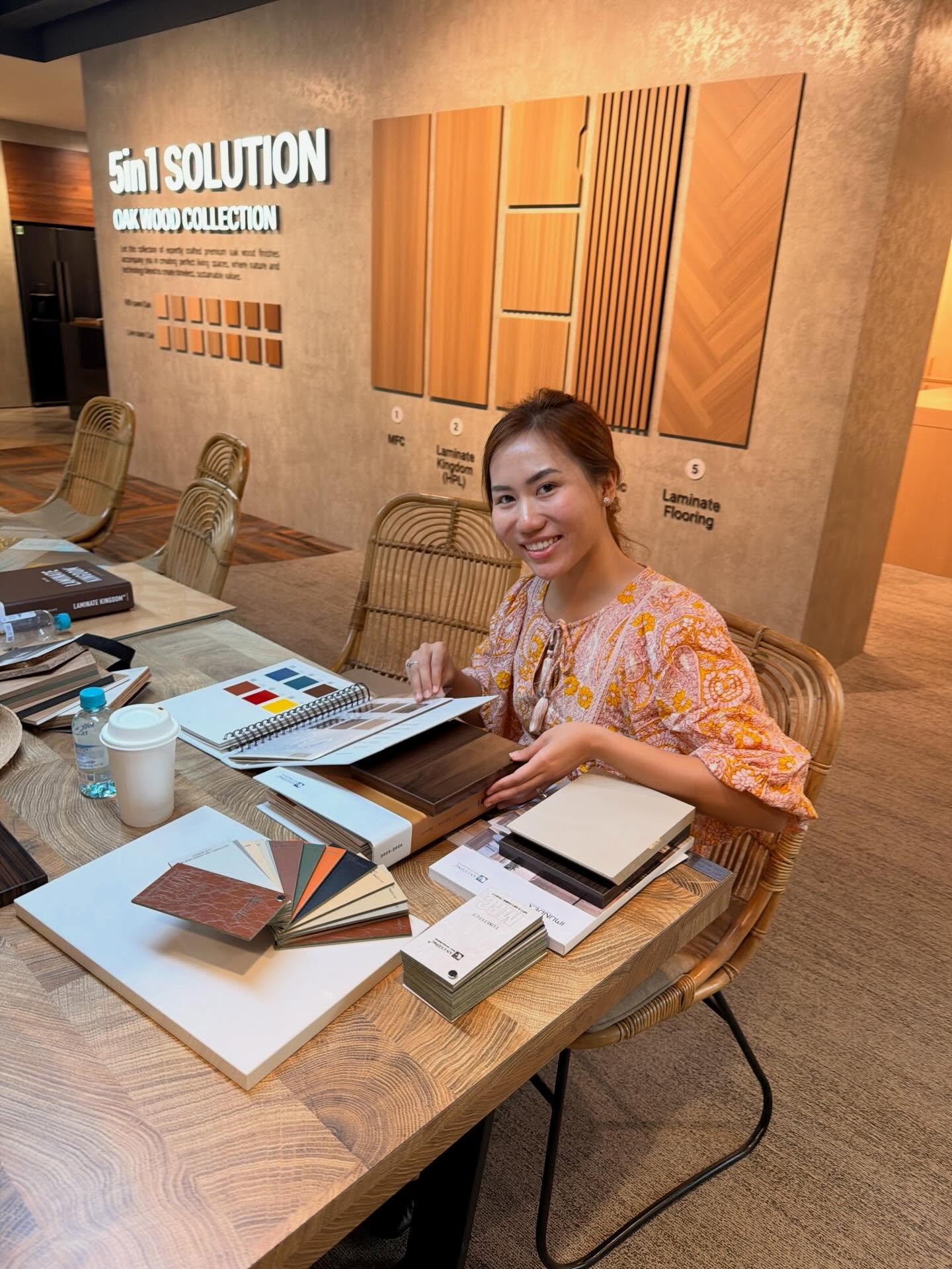 Starting the week right. Swipe all the way to see our latest favorite finish. 💝😍

#MaisondeKhalilInteriors #LuxuryInteriors #InteriorDesignTransformation #BespokeInteriors ##OrangeCountyInteriors #NewportBeachDesigners #LuxuryInteriors #SoCalLuxury