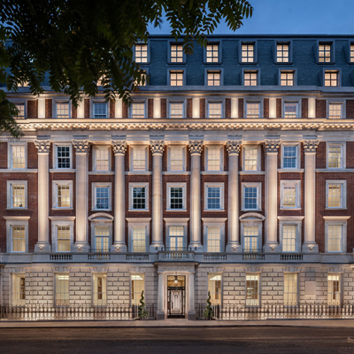 One Grosvenor Square Exterior Image
