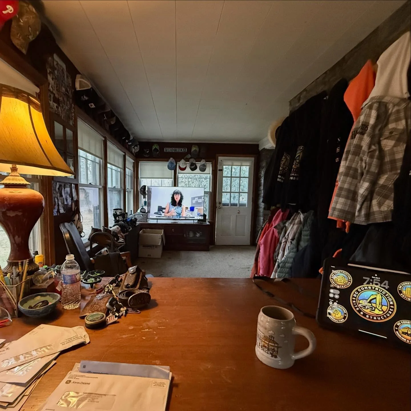 Being an #owneroperator in #construction is chaos, 

Up at 3AM planning the day.
By 7AM the plan&rsquo;s already dead. 💥 
5pm prep for what&rsquo;s next.

Problems don&rsquo;t wait. Crews don&rsquo;t stop. Clients don&rsquo;t care.
You think fast, a