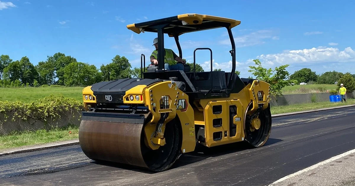 Caterpillar-Updates-Mid-Sized-Asphalt-Compactors-For-2024-1.jpg