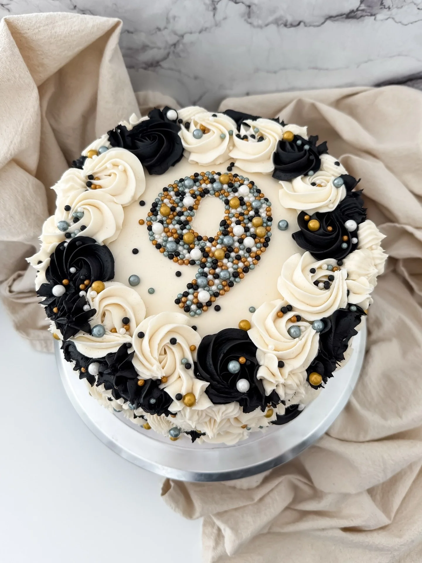 ✨A little bit of magic for this gorgeous spring-like day!!✨
.
.
.
#glutenfreebakery #glutenfreemassachusetts #glutenfreeboston #dairyfreebakery #nutfreebakery