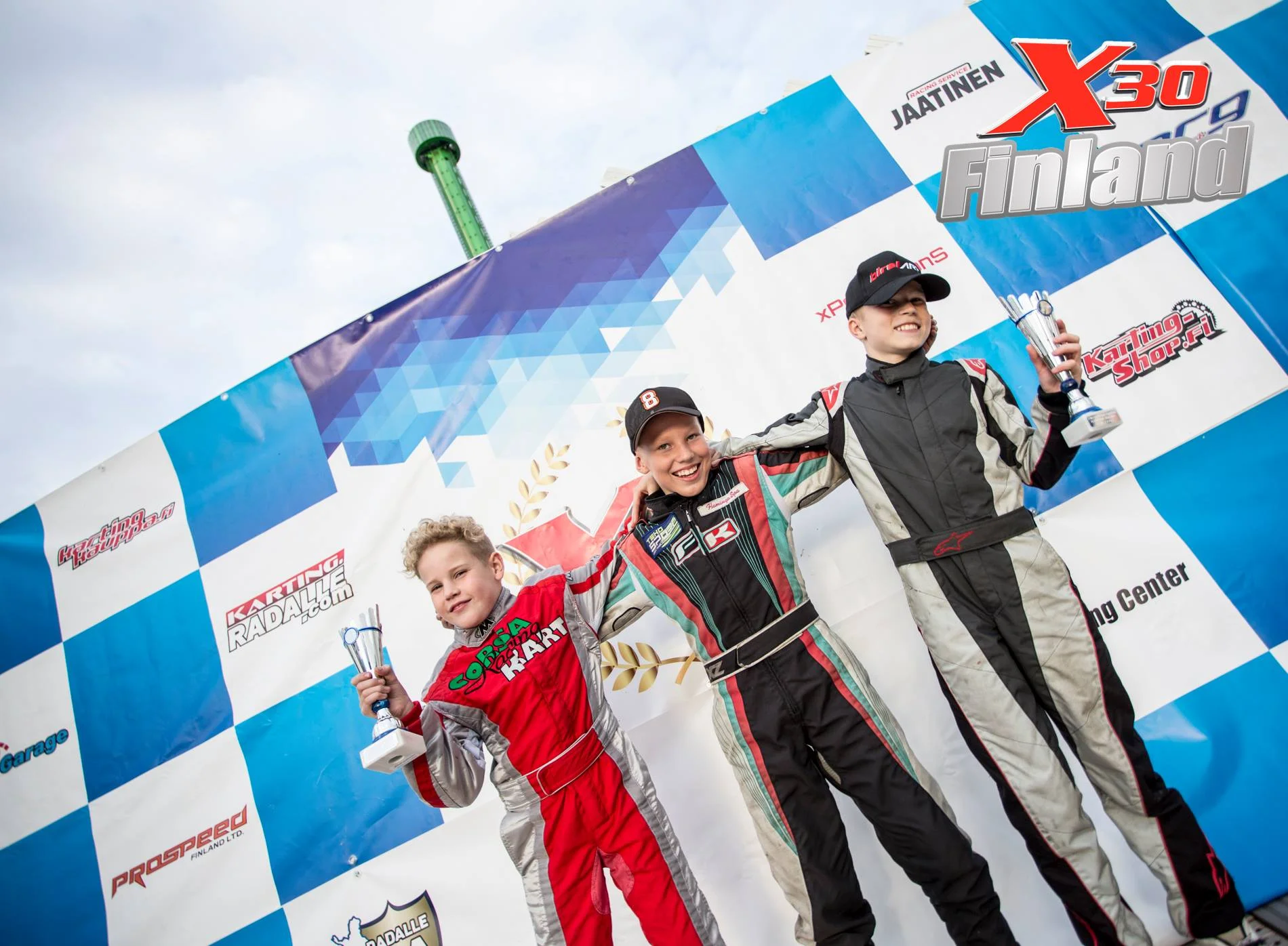 jamiharmapodium.jpg