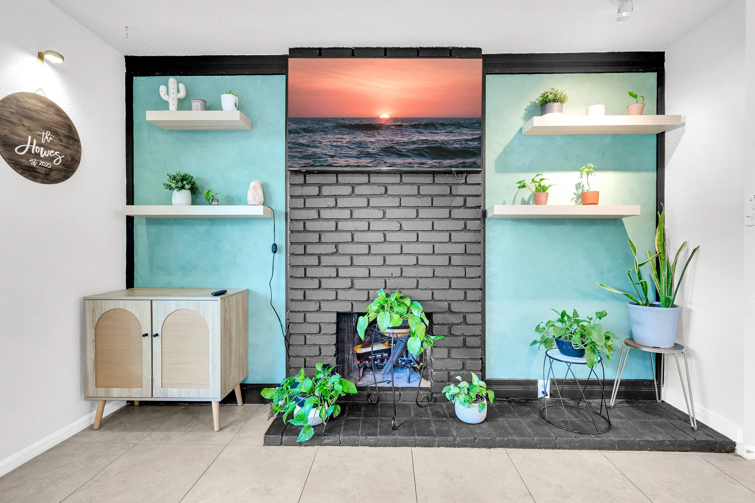 320 W Laguna Dr-5.jpg