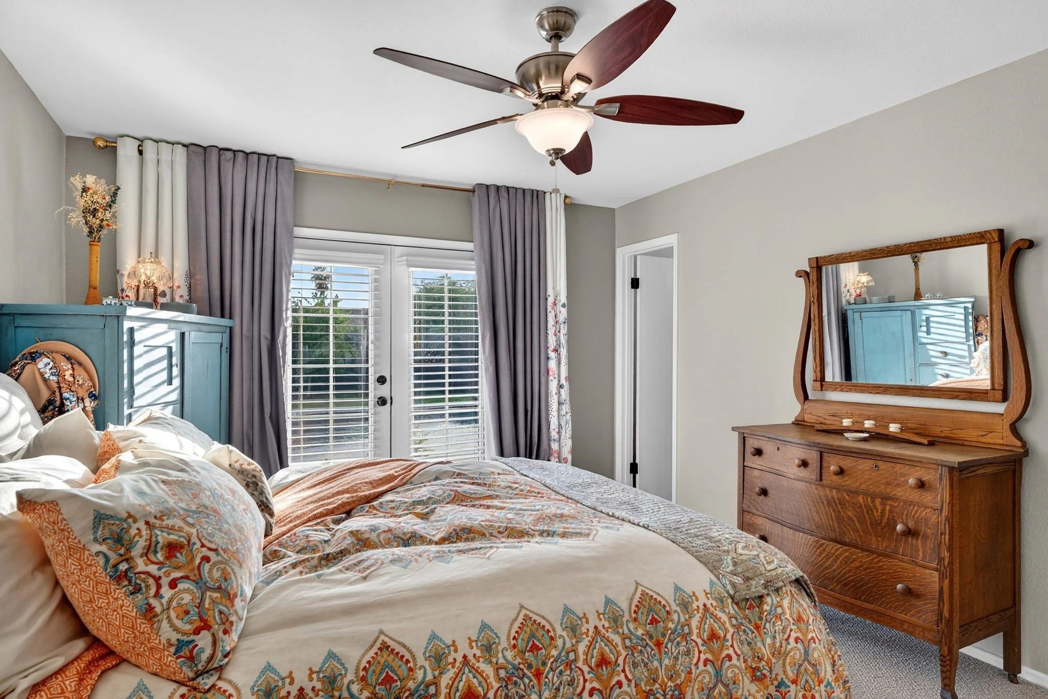 26-web-or-mls-010S Evergreen Rd.jpg