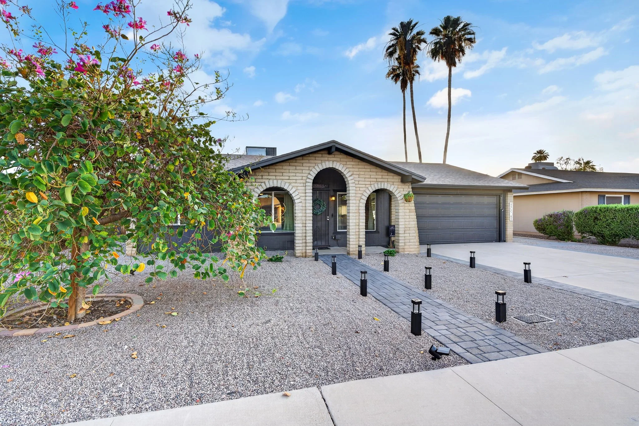 5-web-or-mls-041S Evergreen Rd.jpg