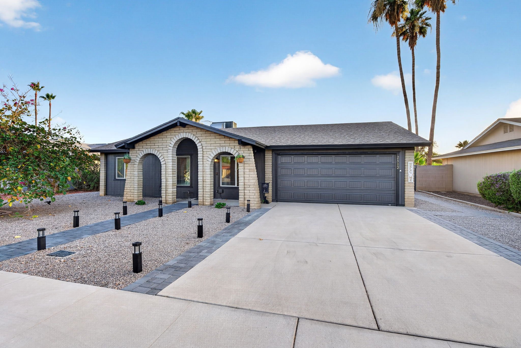 6-web-or-mls-040S Evergreen Rd.jpg
