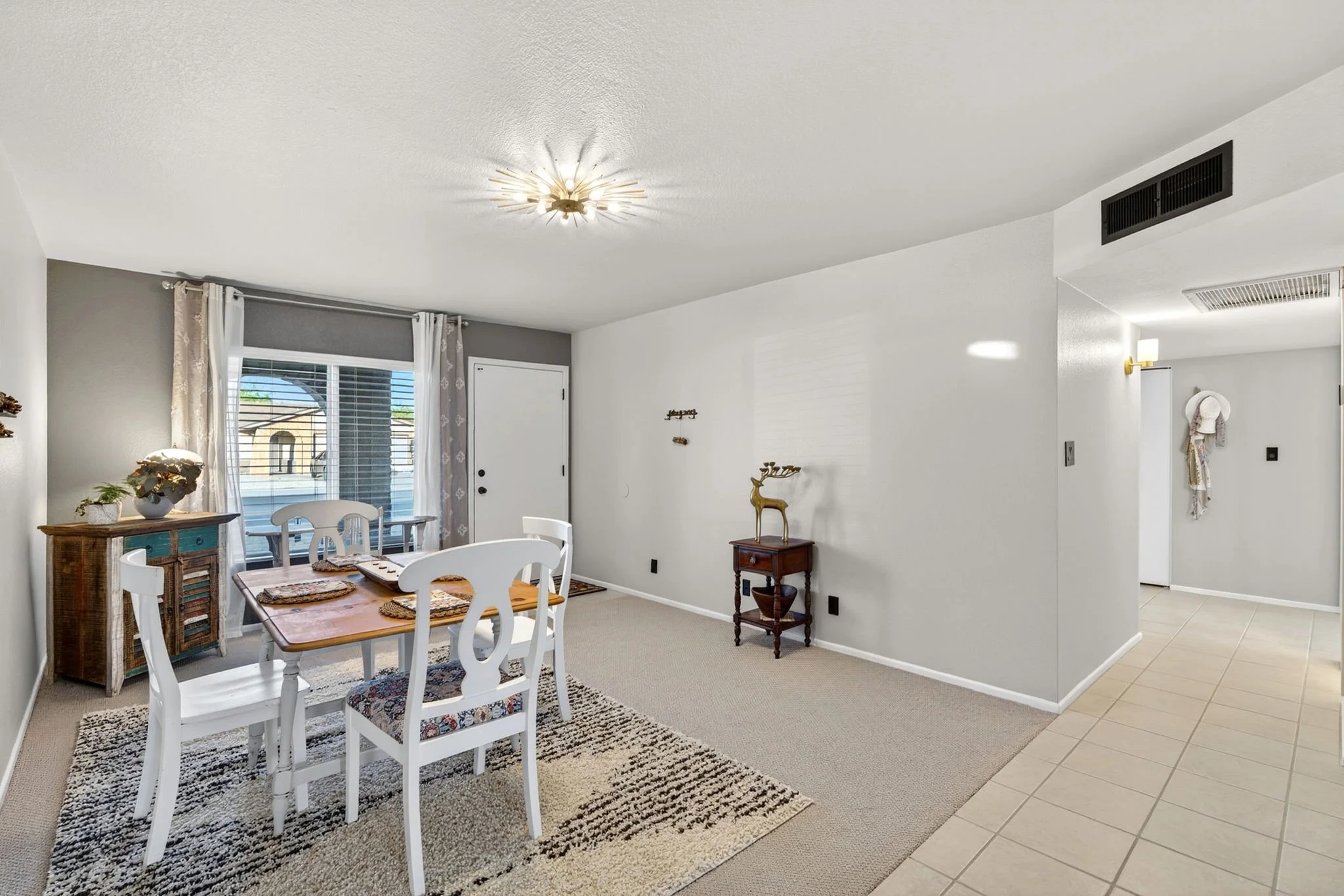 9-web-or-mls-016S Evergreen Rd.jpg