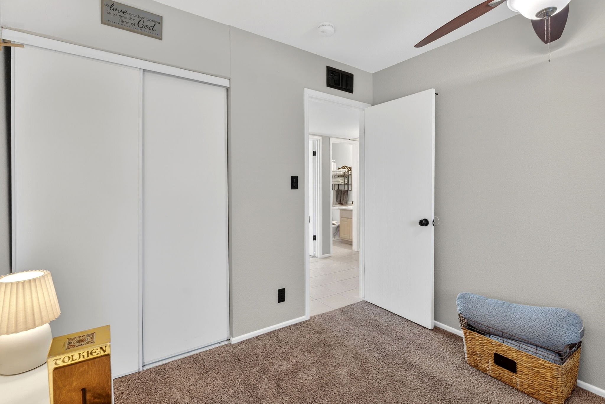 33-web-or-mls-004S Evergreen Rd.jpg