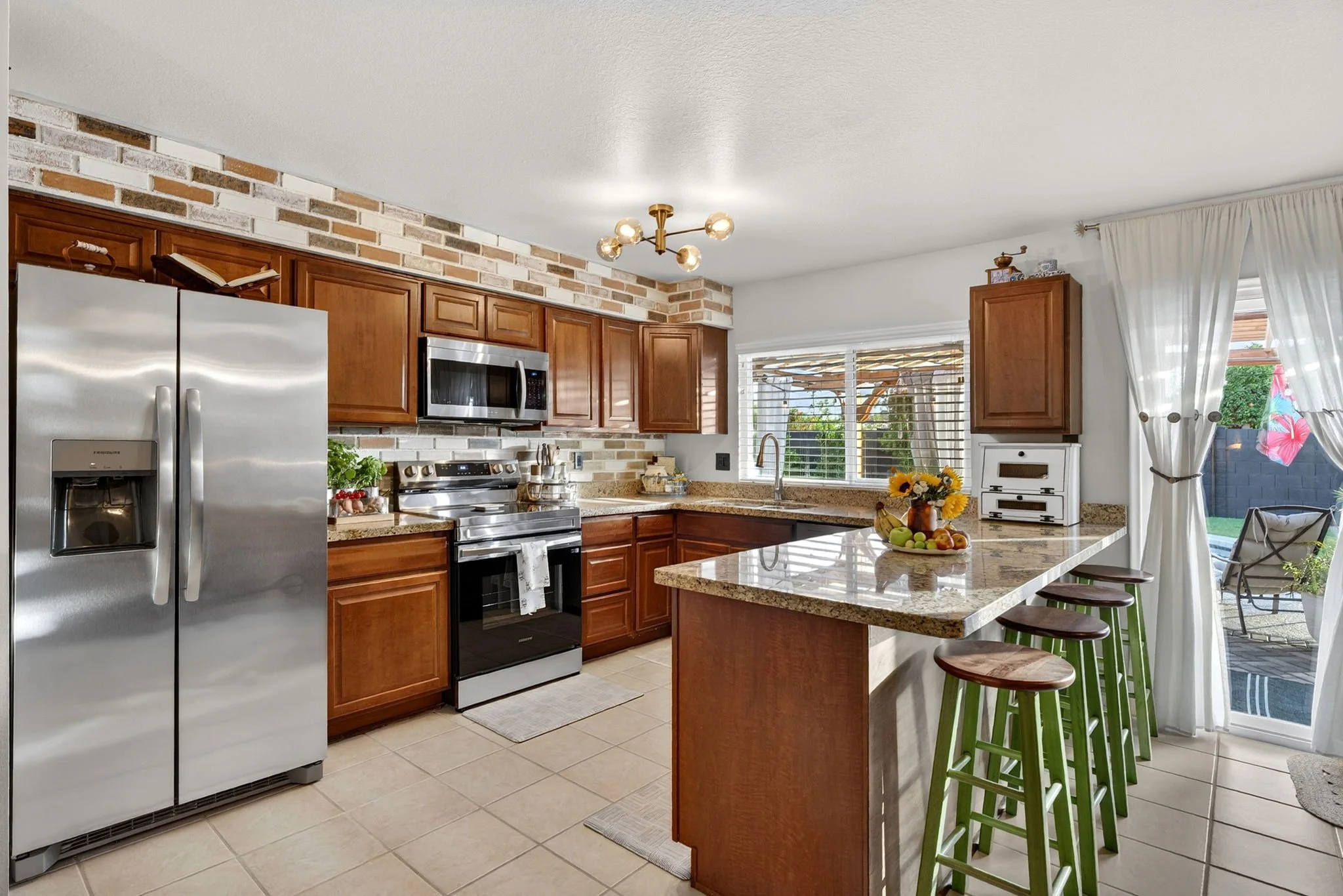 15-web-or-mls-022S Evergreen Rd.jpg