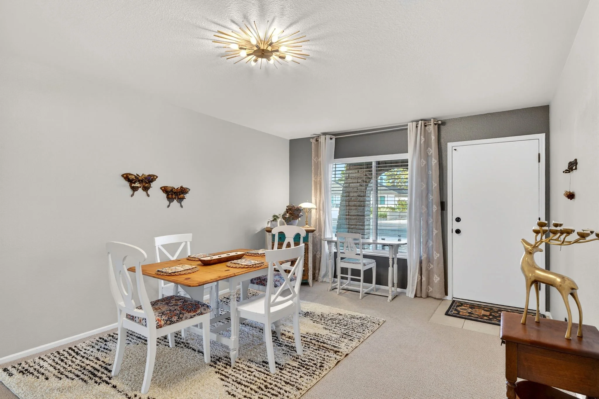 10-web-or-mls-017S Evergreen Rd.jpg