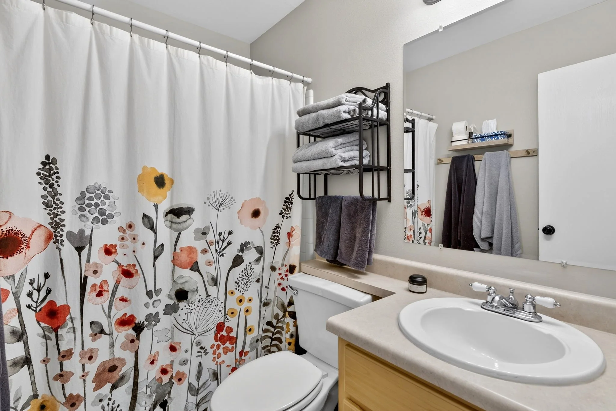 34-web-or-mls-005S Evergreen Rd.jpg