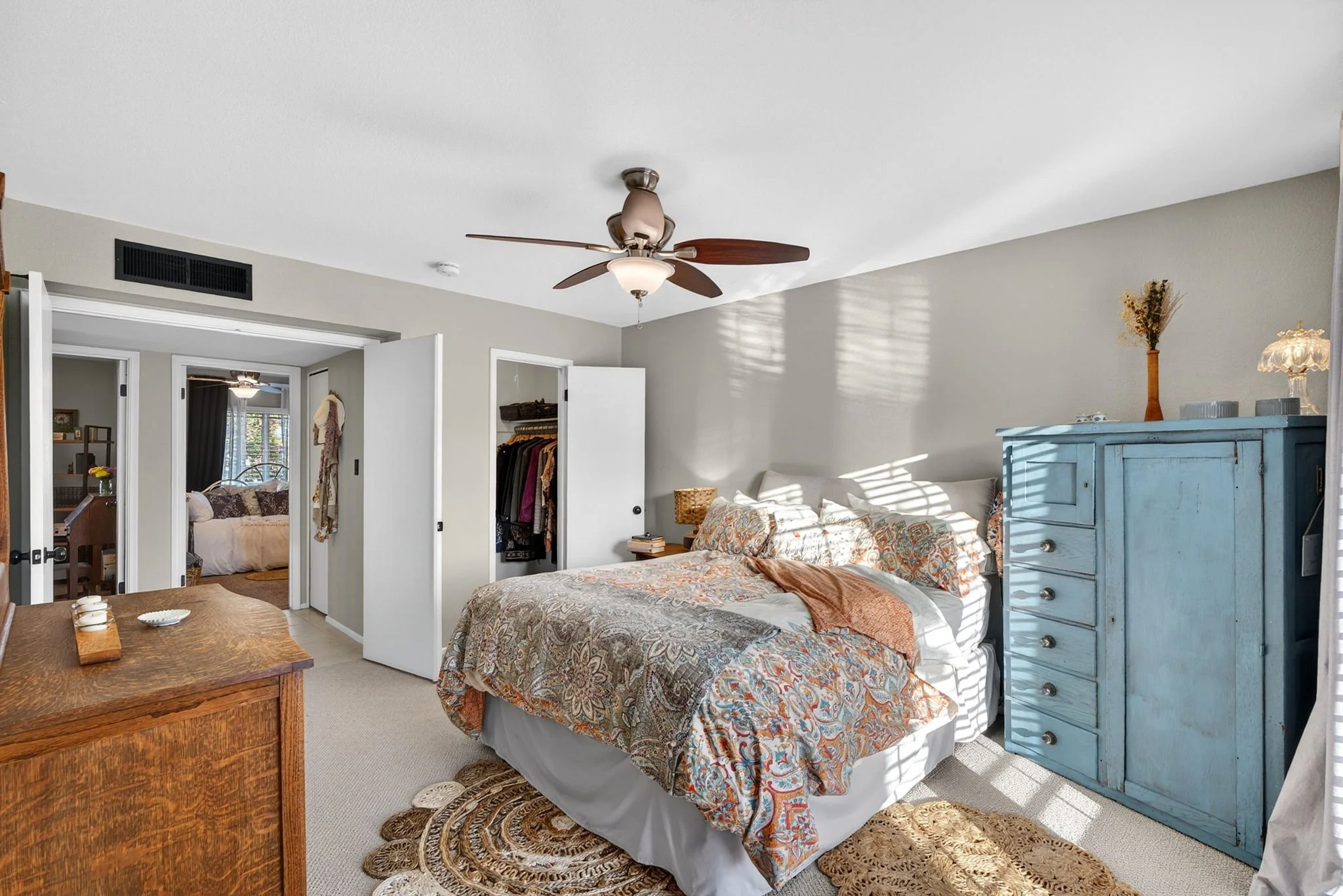 24-web-or-mls-008S Evergreen Rd.jpg