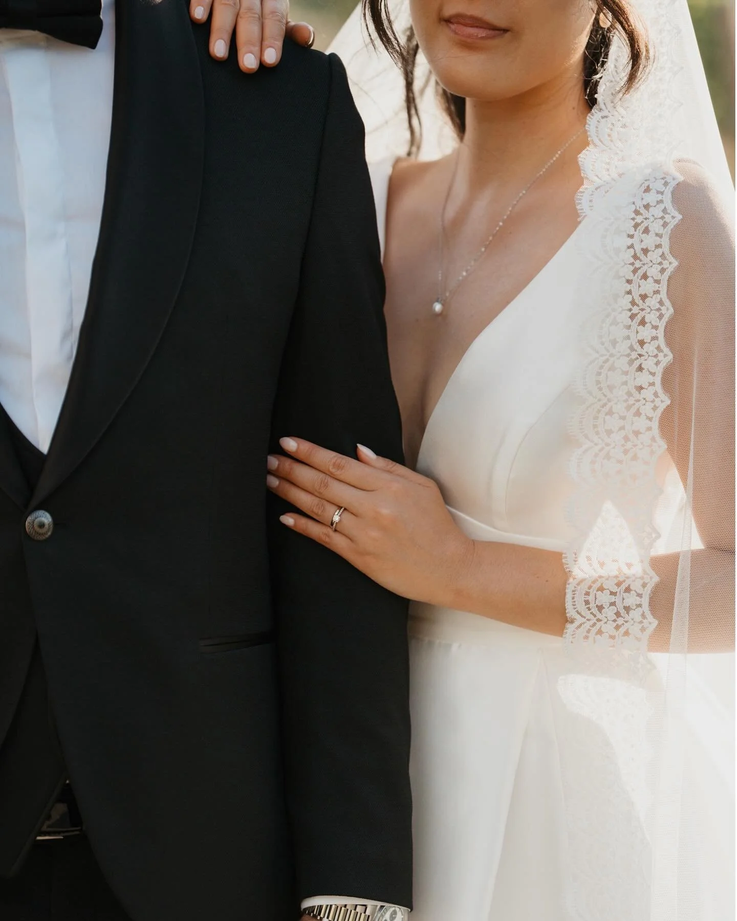 some moments don&rsquo;t need words. Just a look, a touch, and the promise of forever.

venue: @quinta_da_pacheca 
bride: @rachee.kk 
groom: @miguelregadas1 
filmmaker: @ffa_pt 
hairstylist: @pedronettostudio 
make up artist: @barbarabrandao_makeup

