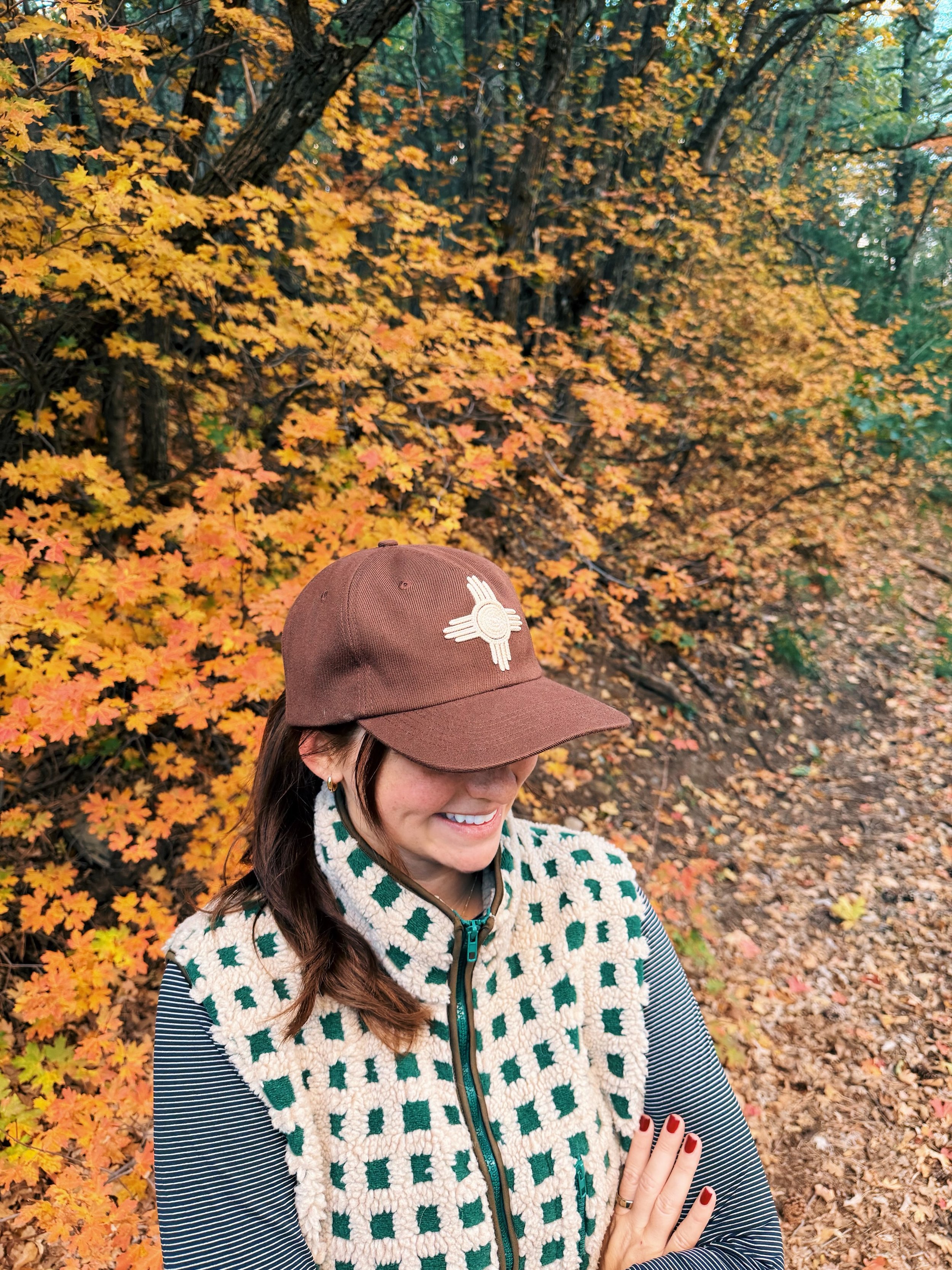 fall is in full effect 🍂 

wearing our Zia Chain Stitched Hat