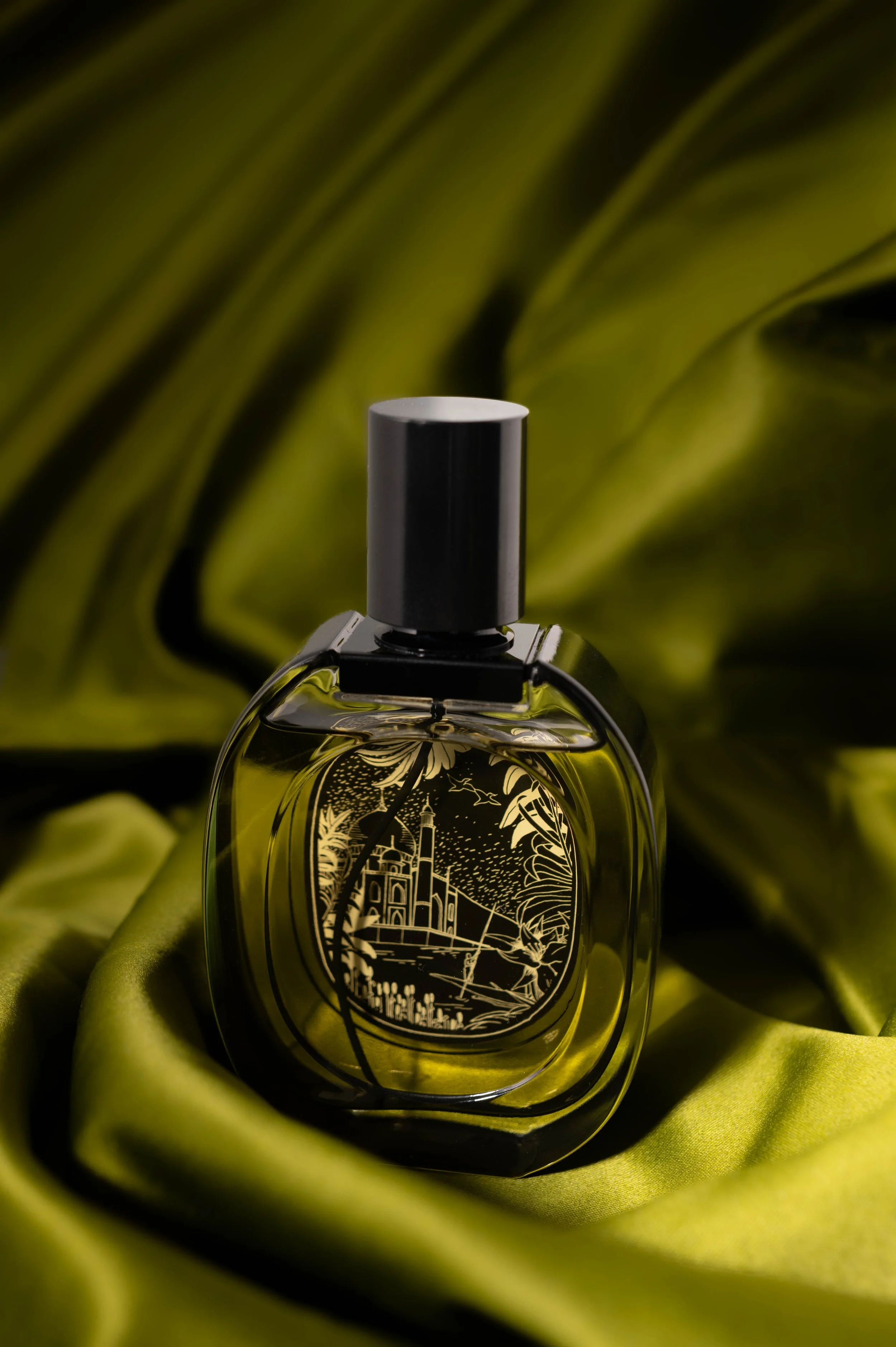 20261002perfume-mp35.jpg