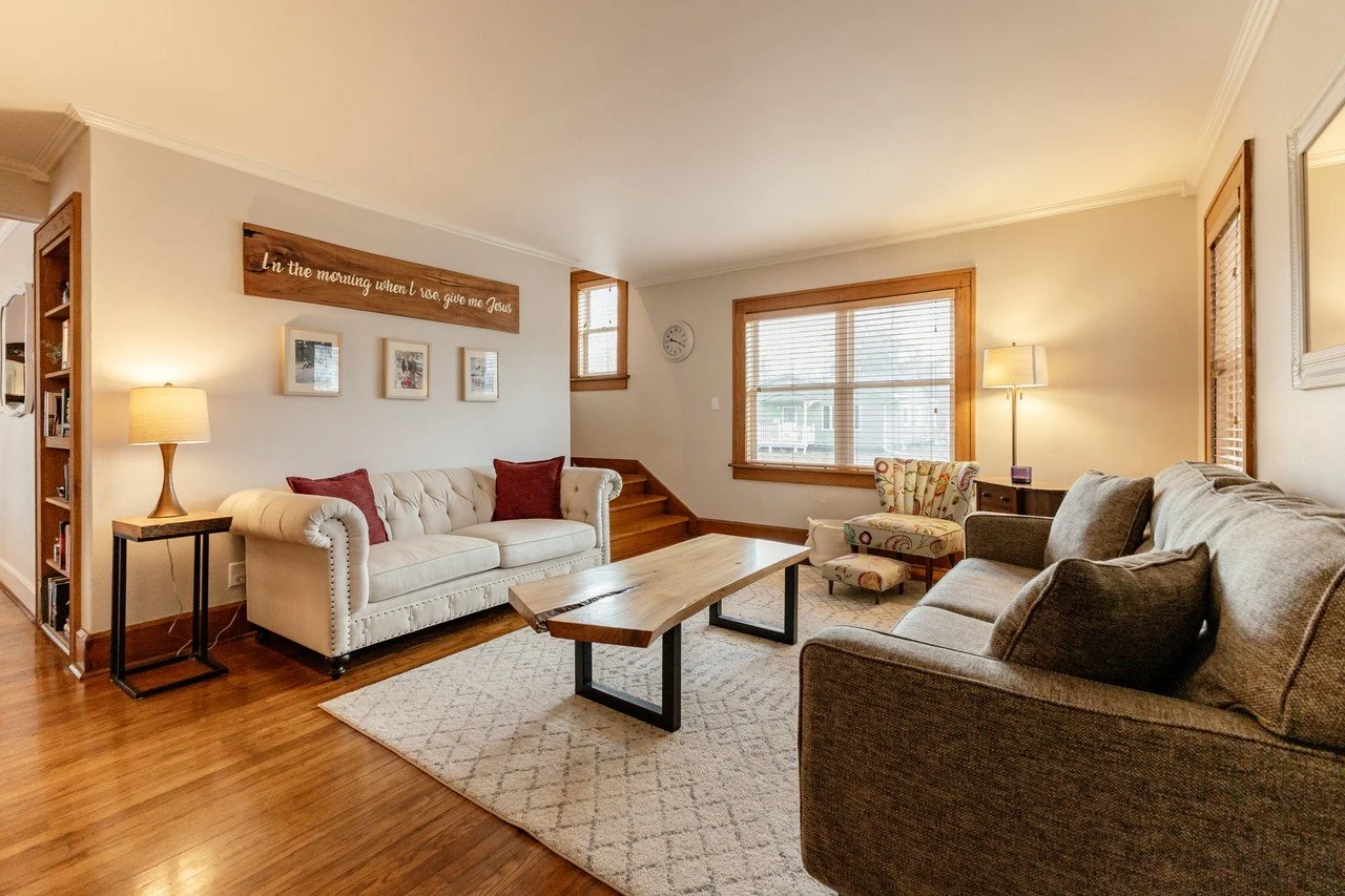 3321 SW 13th Place-5.jpg