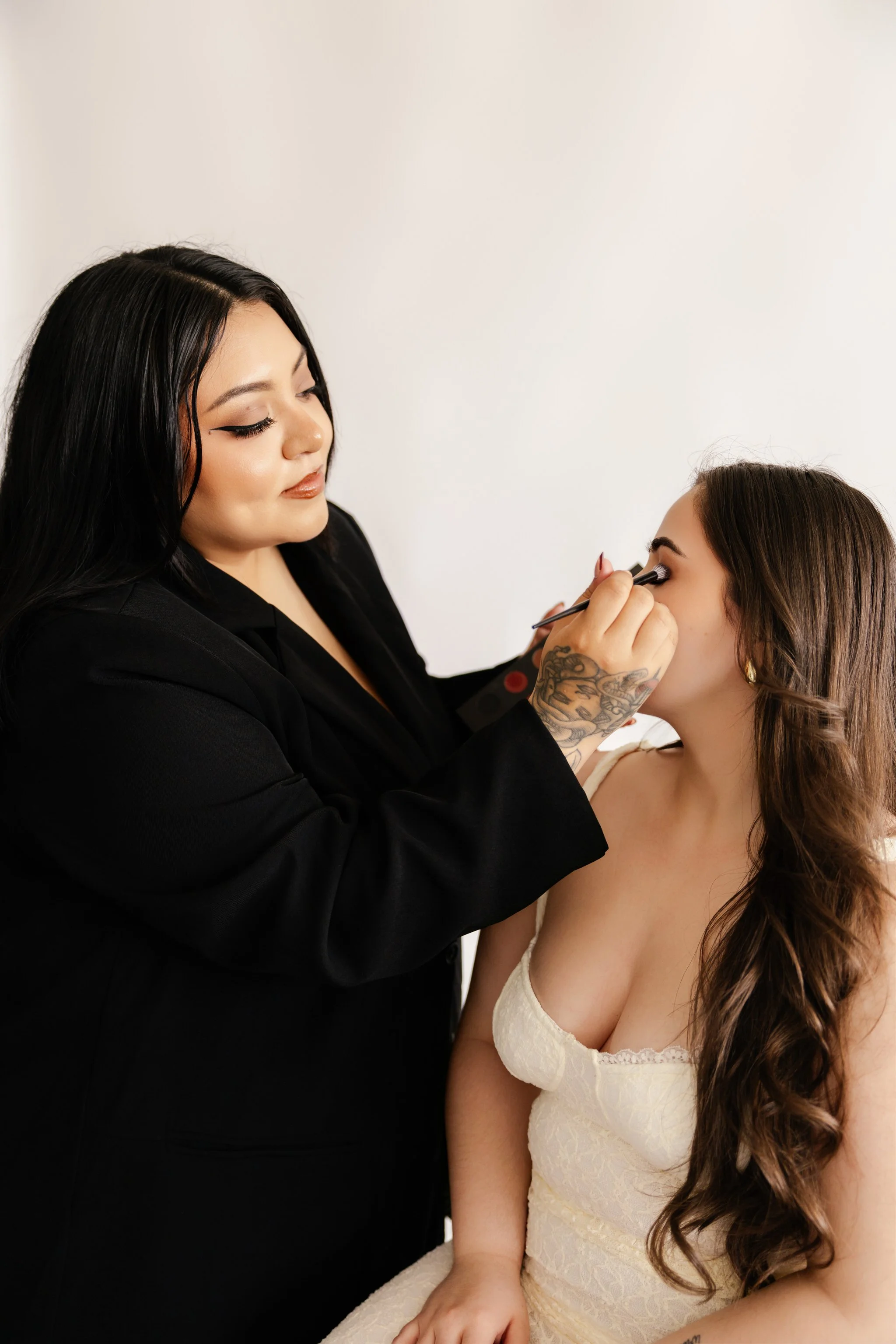 Jasmin - HMUA Branding-24-Edit.jpg