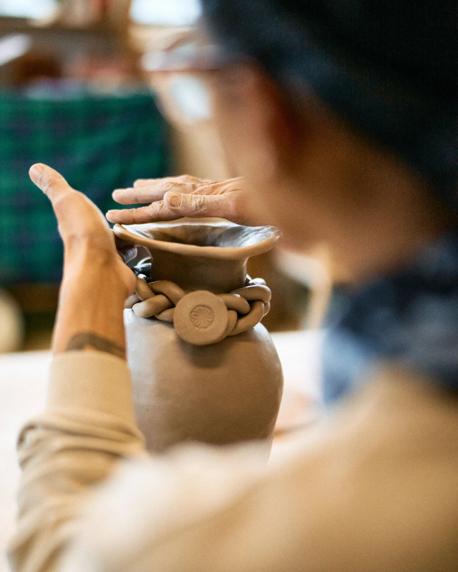 photographe corporate bourg en bresse – Détail artiste céramique Yuro Moniz à Rotterdam