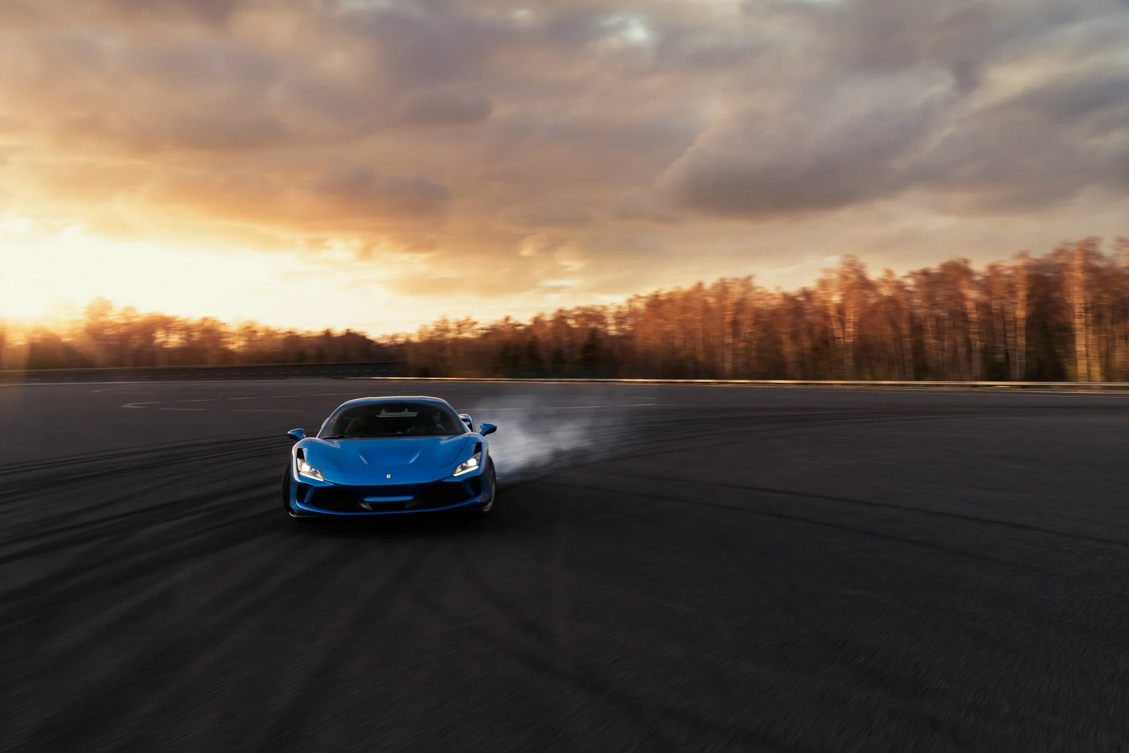photographe automobile bourg en bresse – Ferrari F8 Tributo test drive France drift