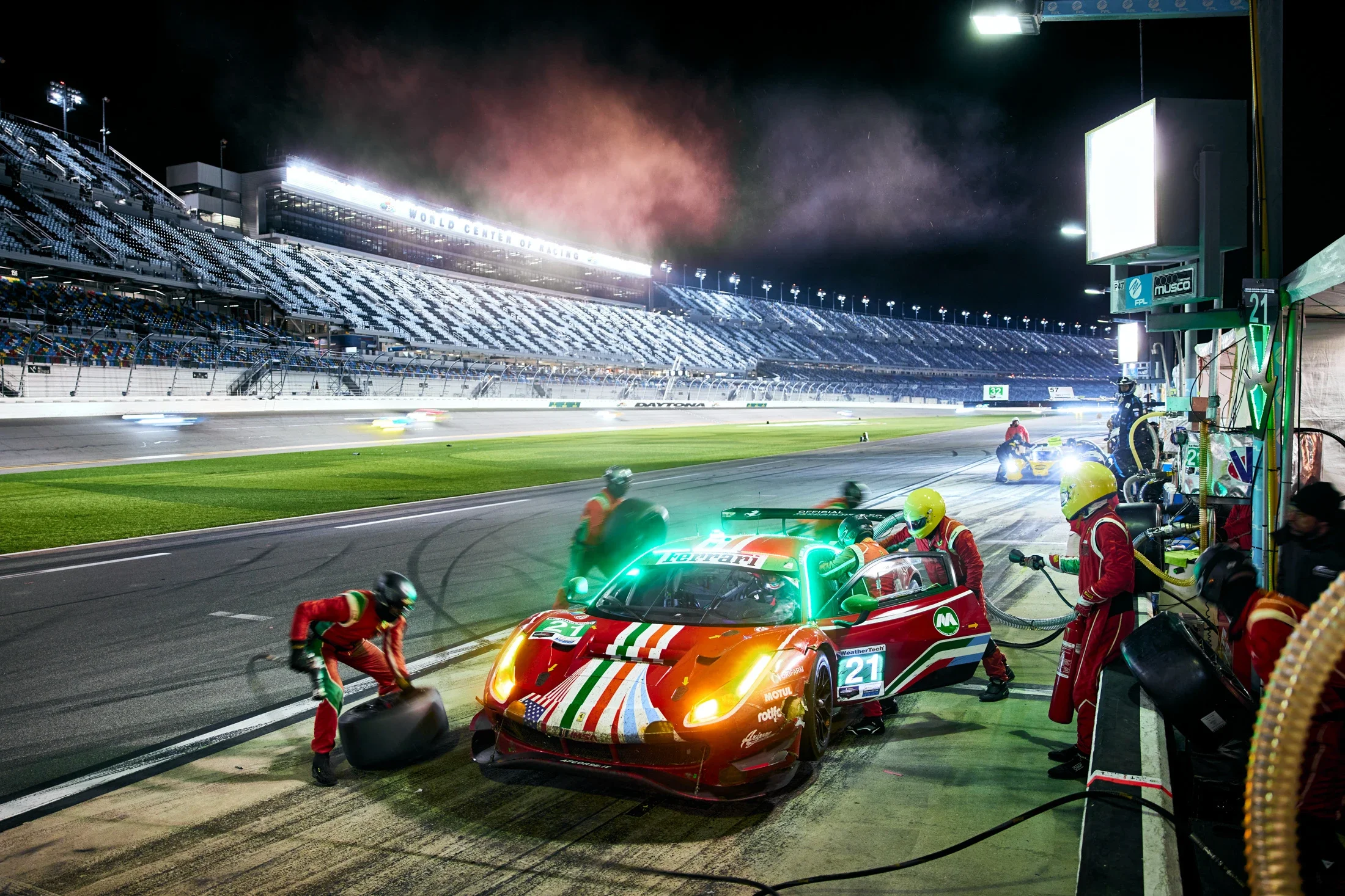 photographe automobile bourg en bresse – 24H de Daytona USA IMSA arrêt stand course 