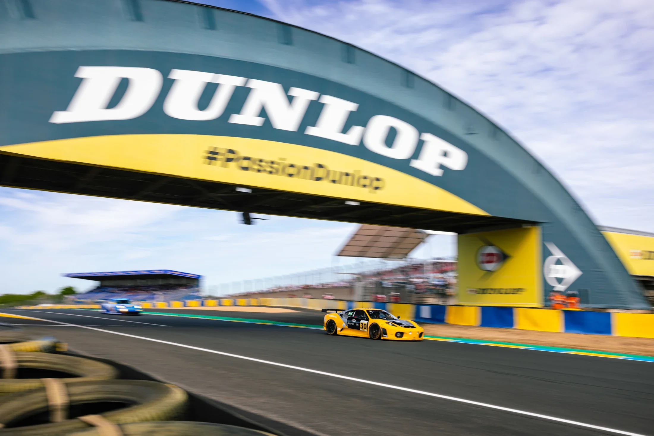 photographe automobile bourg en bresse – 24H du Mans classic 2025 Ferrari 430 GT3 Dunlop