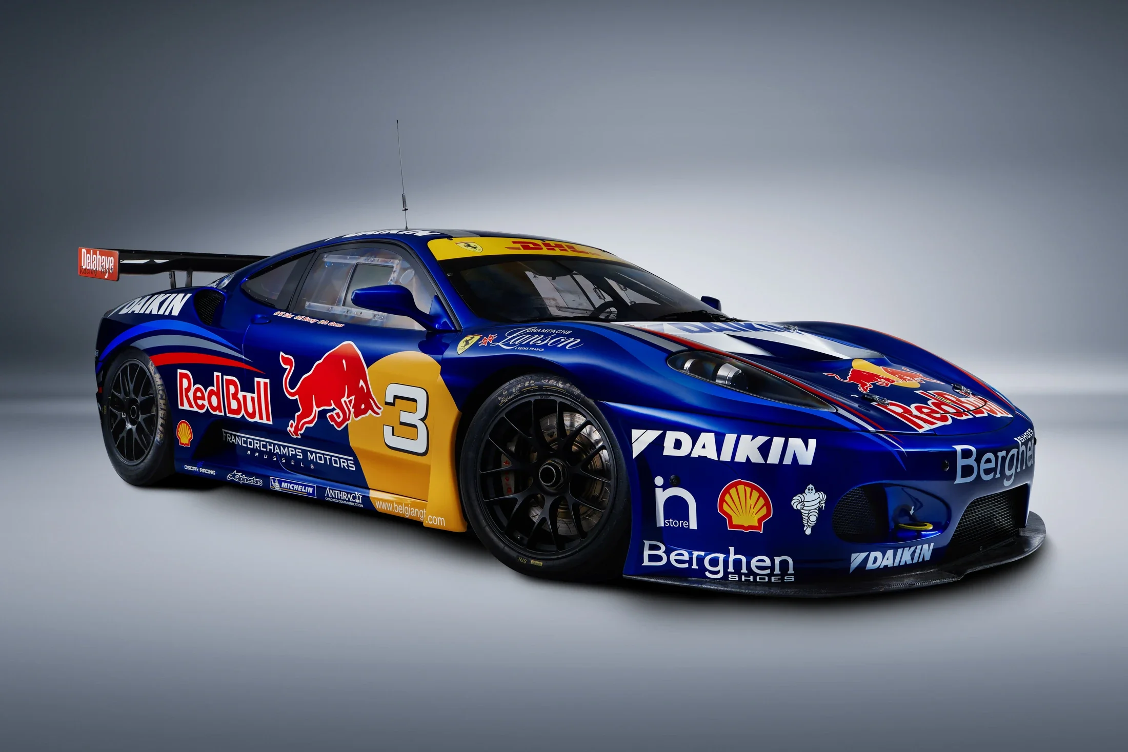 photographe automobile bourg en bresse – Ferrari 430 GT3 RedBull studio