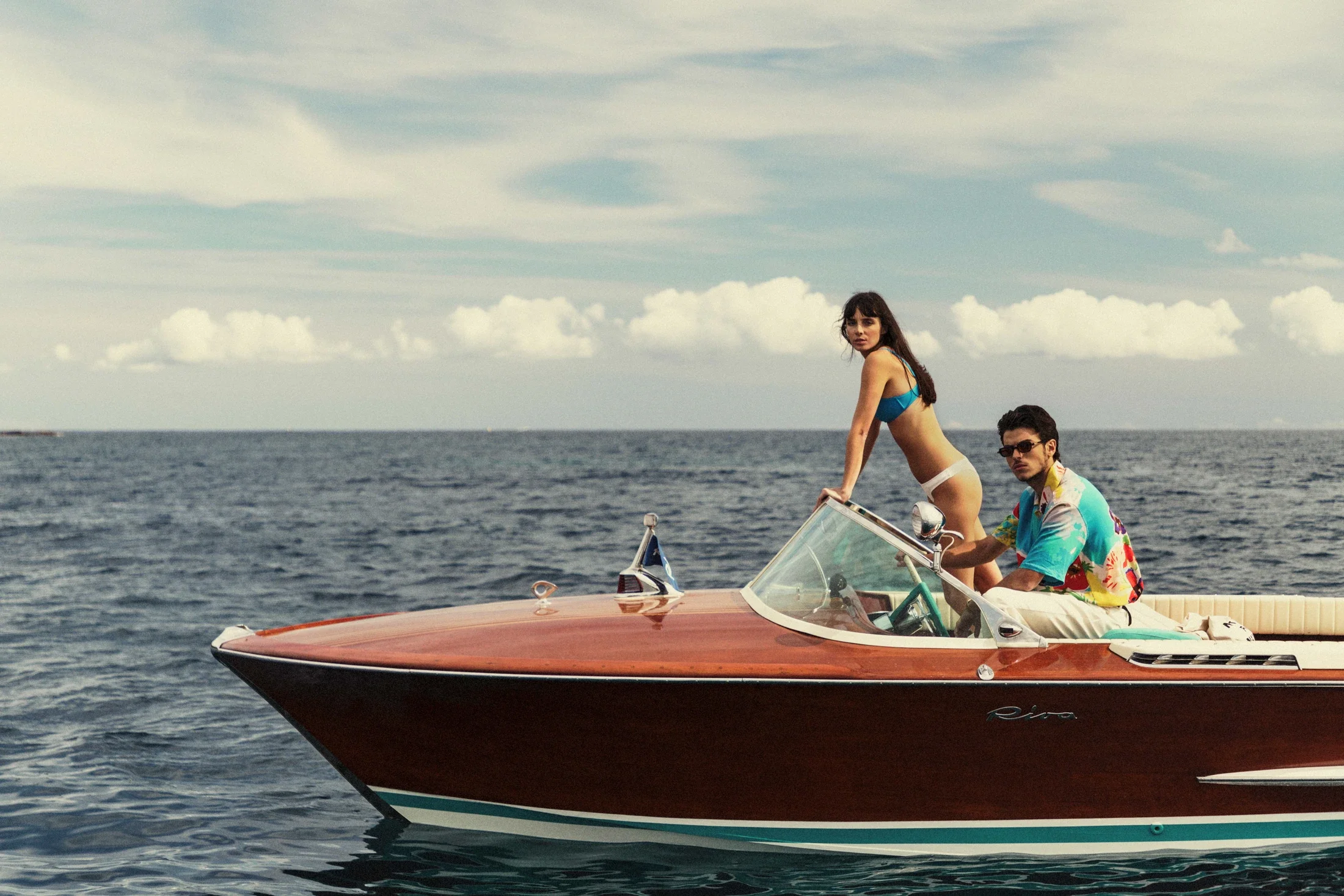 photographe e-commerce bourg en bresse – shooting campagne Drôle de Monsieur à Saint Tropez