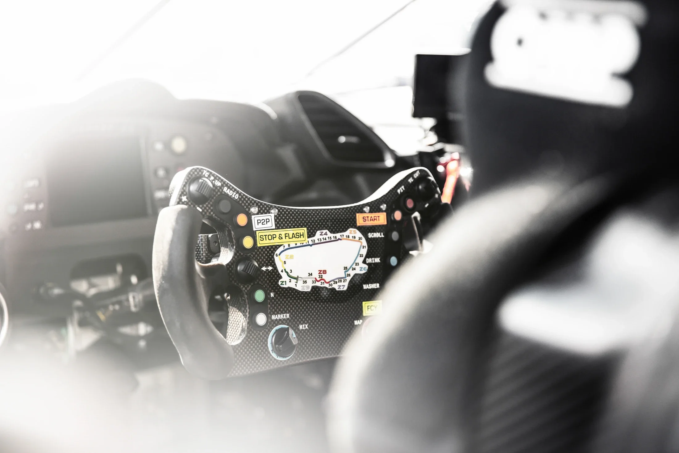 photographe automobile bourg en bresse – Ferrari 488 GT3 circuit Hockenheim Allemagne statique détail volant