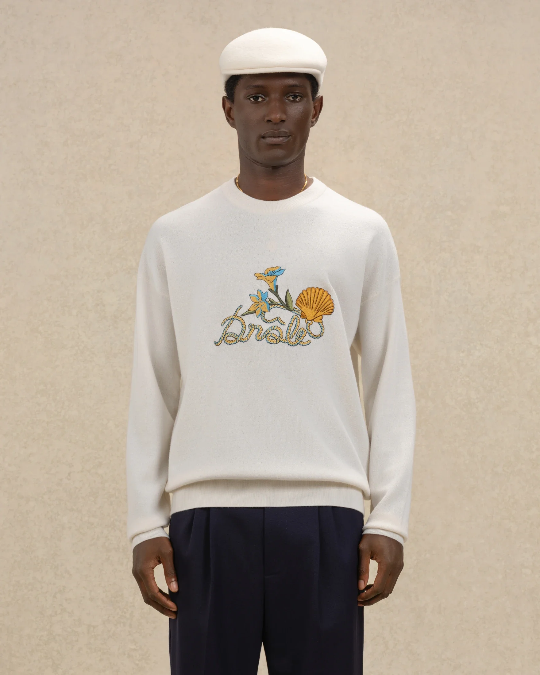 photographe e-commerce bourg en bresse – shooting e-commerce Drôle de Monsieur plan américain