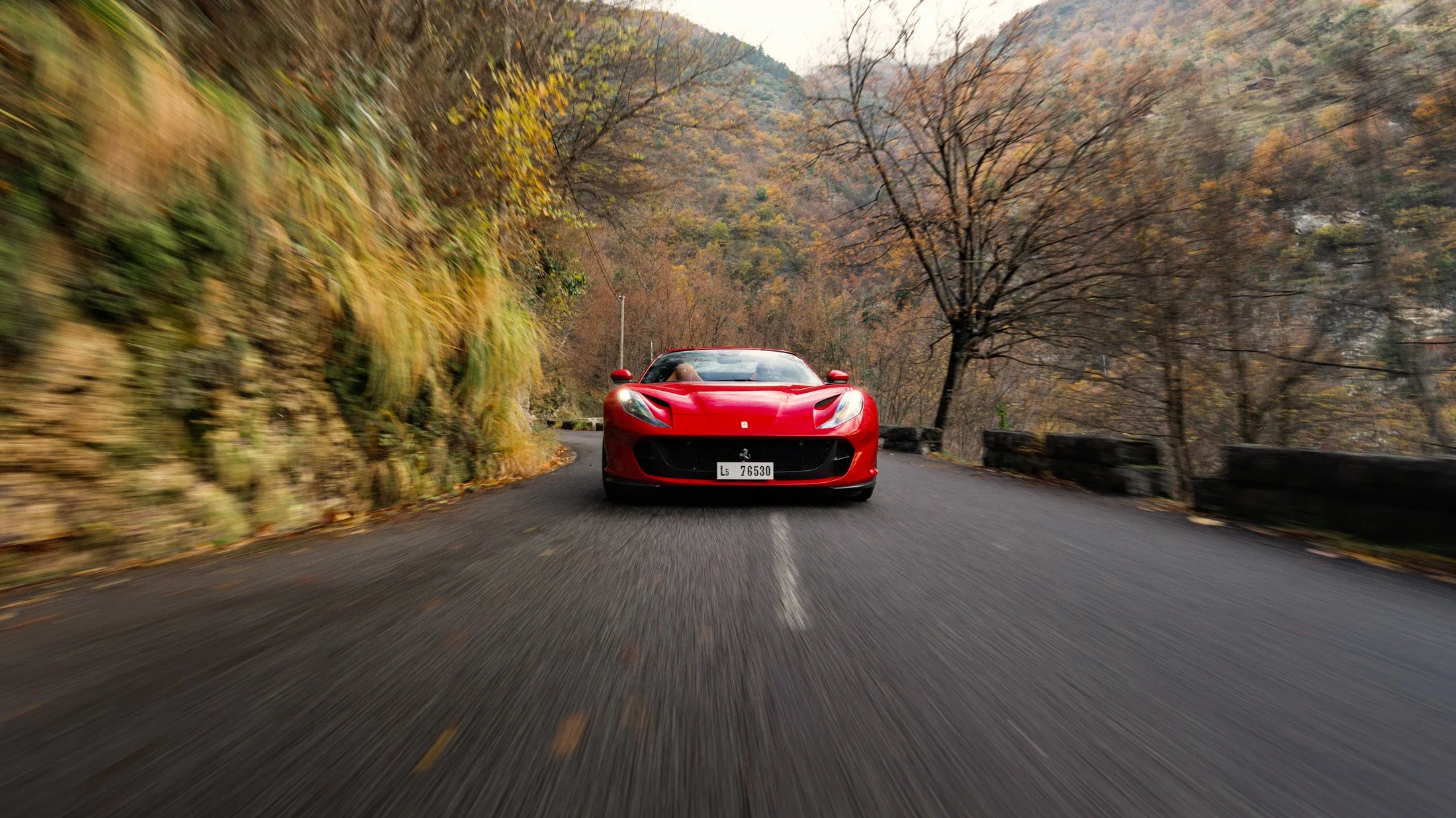 photographe automobile bourg en bresse – Dynamique Ferrari 812 GTS réseaux sociaux Ferrari West Europe Monaco Sospel