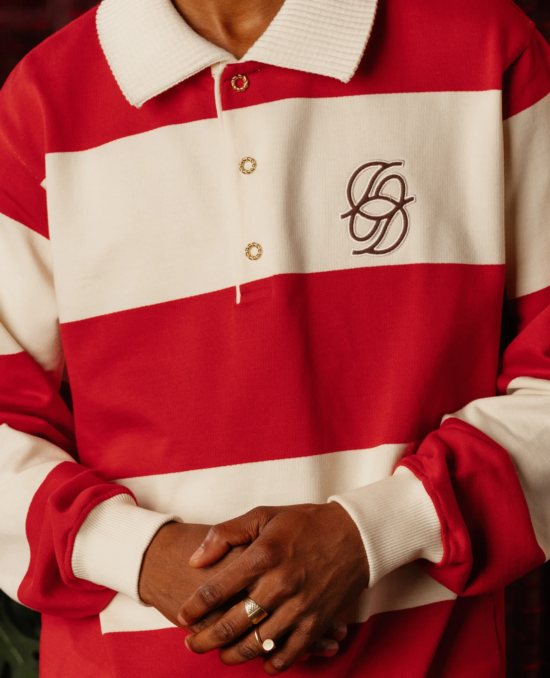 photographe e-commerce bourg en bresse – Lookbook FW25 Drôle de Monsieur détail restaurant mondaine